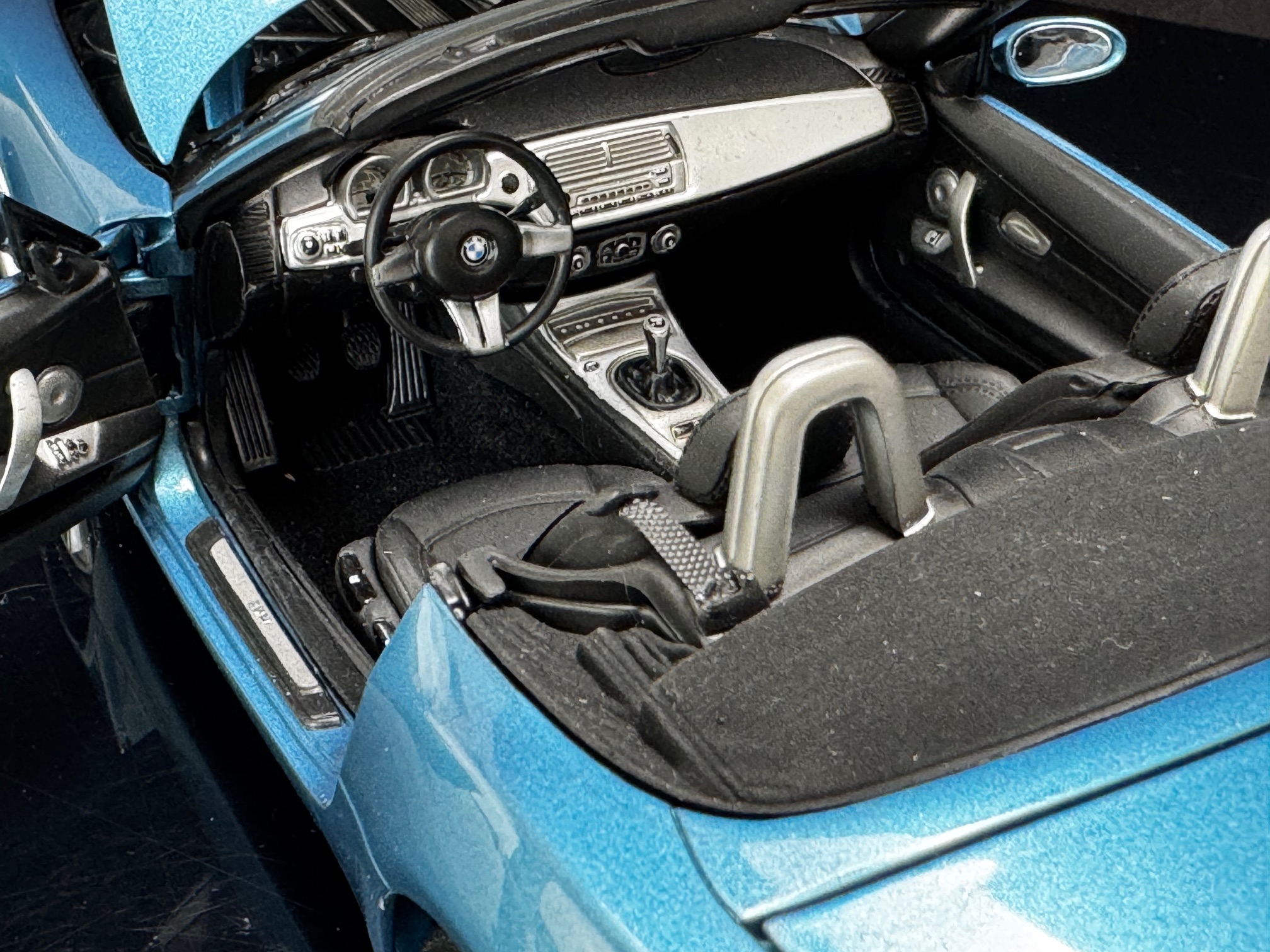 Kyosho BMW z4 blau - 1/18 - Immagine 5