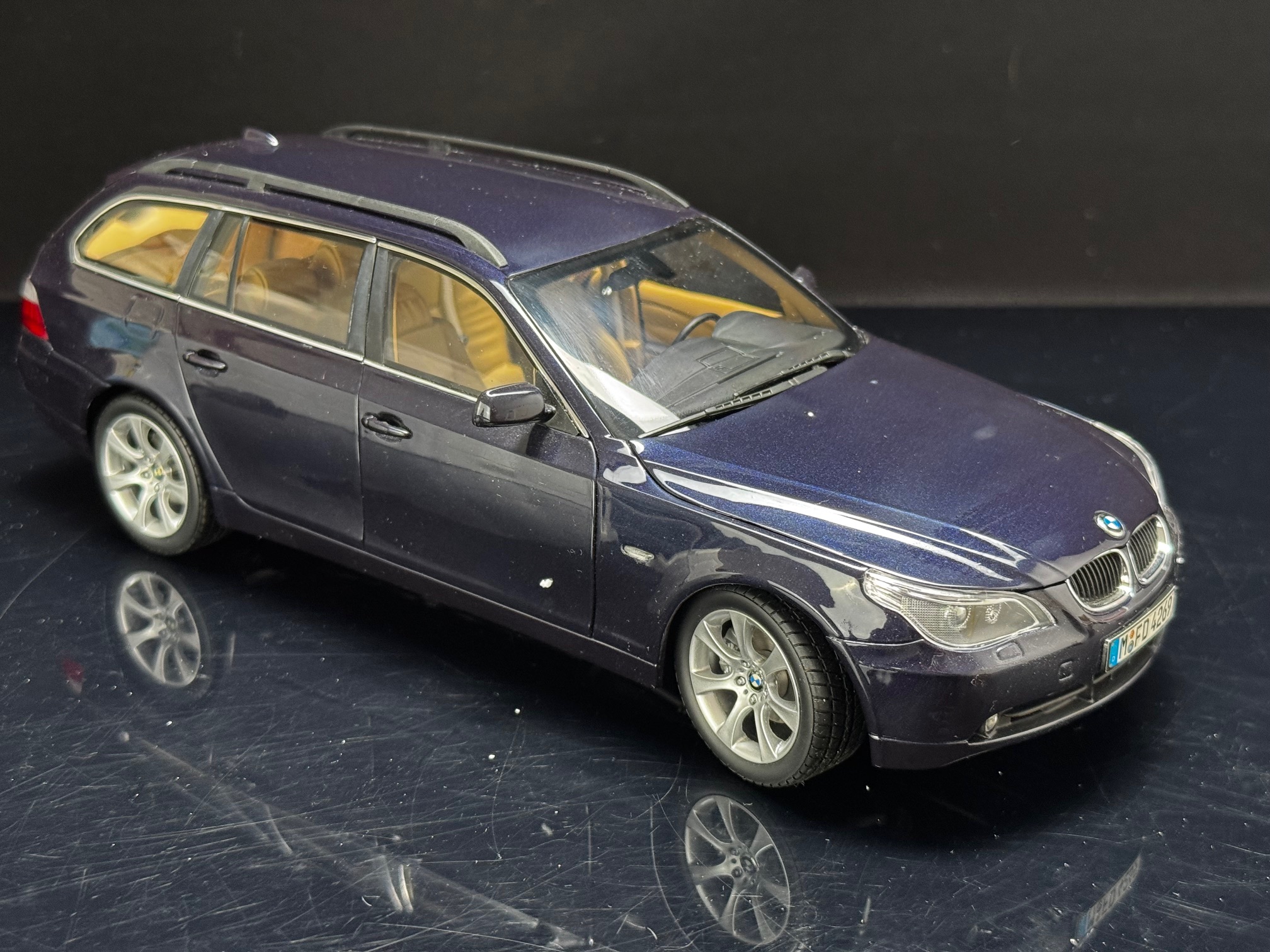 Kyosho BMW 545i Touring