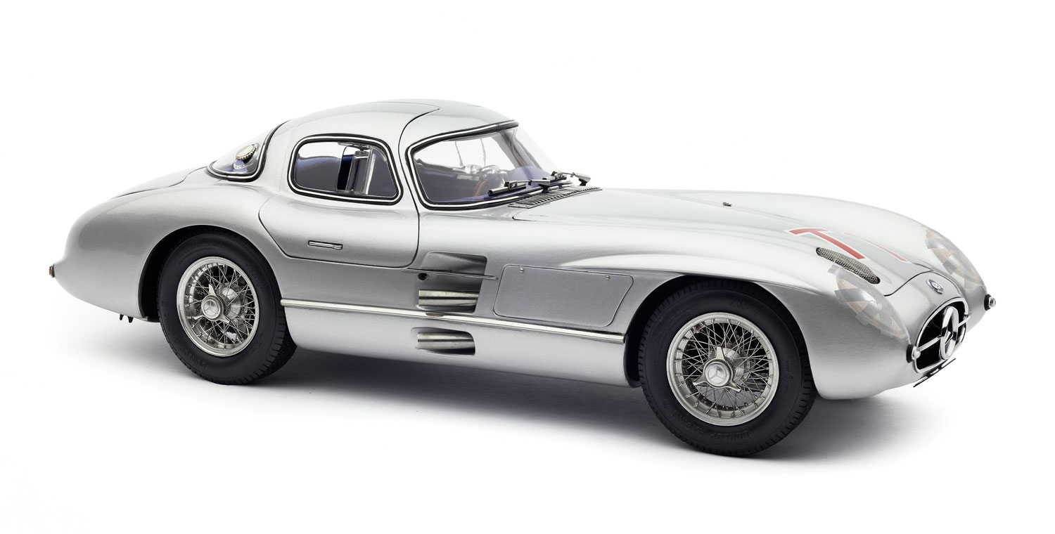 CMC Mercedes-Benz 300 SLR Coupé, Tourist Trophy 1955, Wolfgang Von Trips, #T1, - 1/18