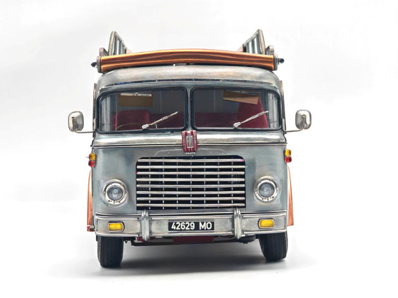 CMC Ferrari Renntransporter, Typ Fiat 642 RN2 Bartoletti, 1957, CLEAR FINISH - 1/18 - Immagine 6