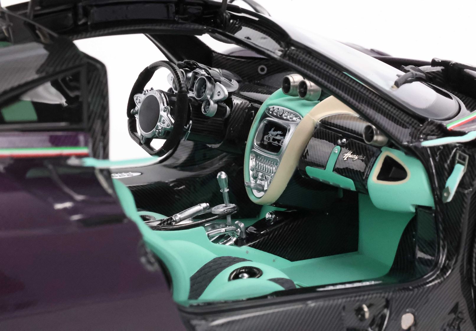 BBR Pagani Huayra Dinastia Yazi diecast full open purple carbon fiber BASIC PACK - 1/18 - 画像9