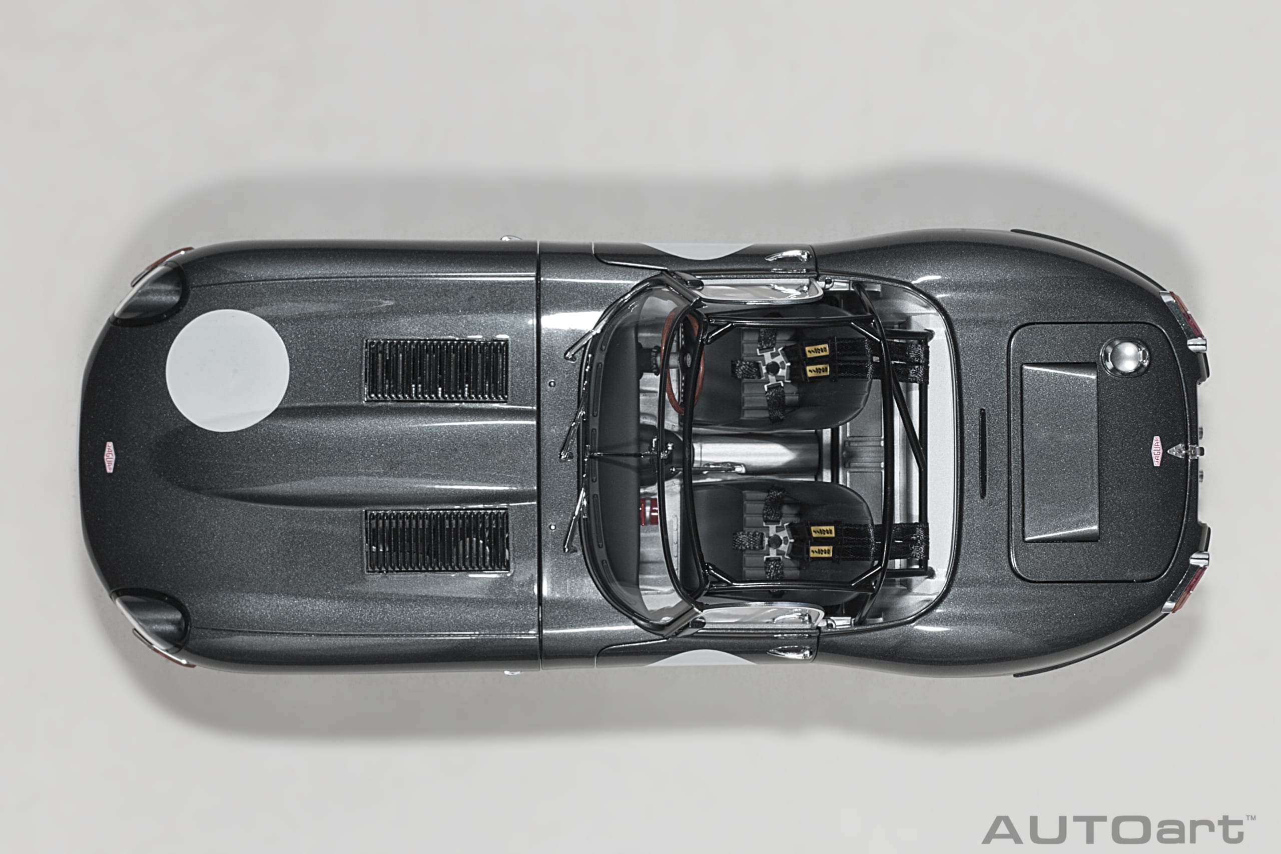 AUTOart Jaguar Lightweight E-Type (Dark Grey) 1/18 - 1/18 - Immagine 7