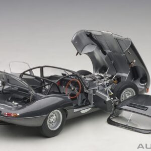 Jaguar Lightweight Type E (gris foncé)