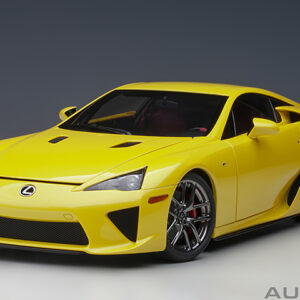 AUTOart レクサス LFA 2010 (パールイエロー)
