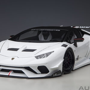 AUTOart LIBERTY WALK LB SILHOUETTE WORKS Huracan GT 2019年モデル