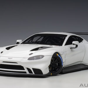 AUTOart Aston Martin Vantage GTE LE MANS Pro 2018 (bianco)