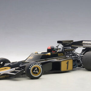 AUTOart Lotus 72 E 1973 Fittipaldi #1 (ドライバーフィギュア装着車)