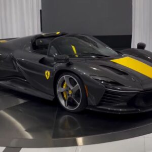 BBR フェラーリ・デイトナ SP3シリーズ アイコナグレー