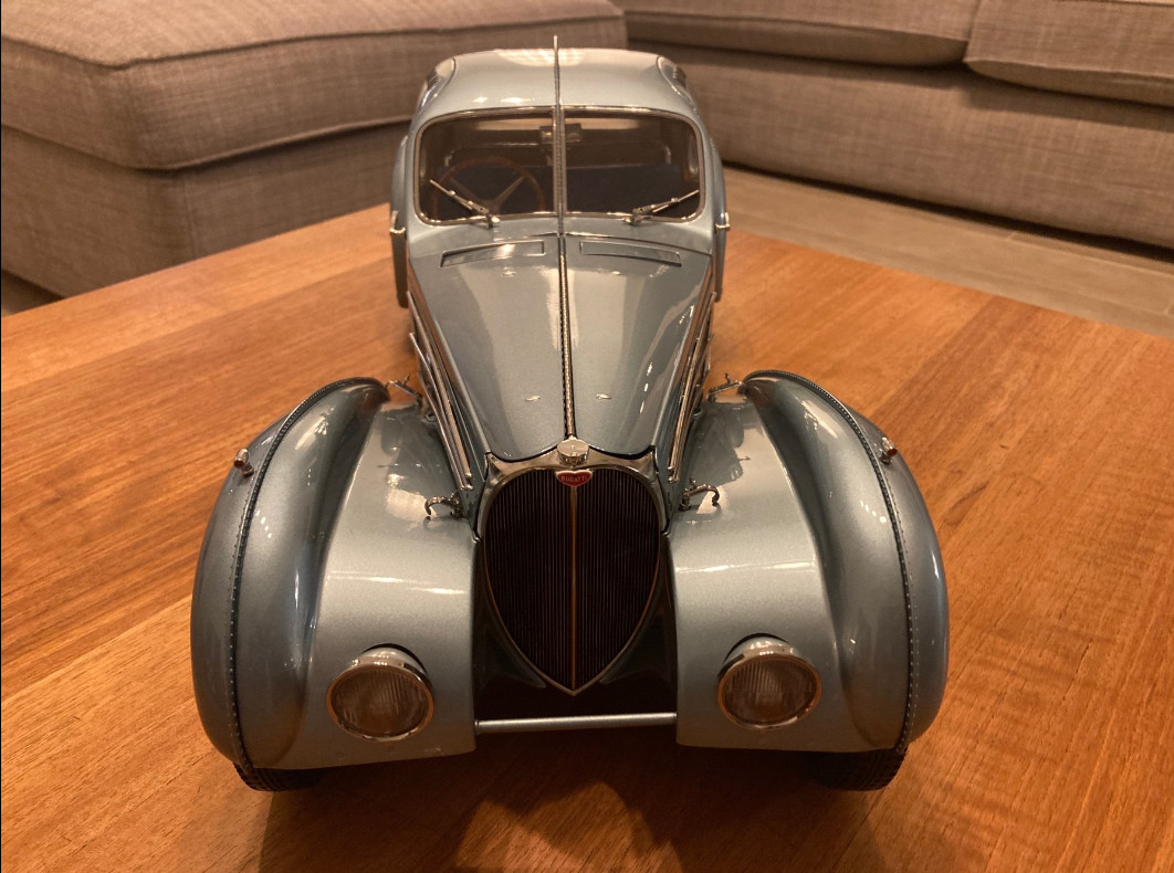 IXO Bugatti Atlantic 57c Fertigmodell 1/8 - 1/8 - 画像11