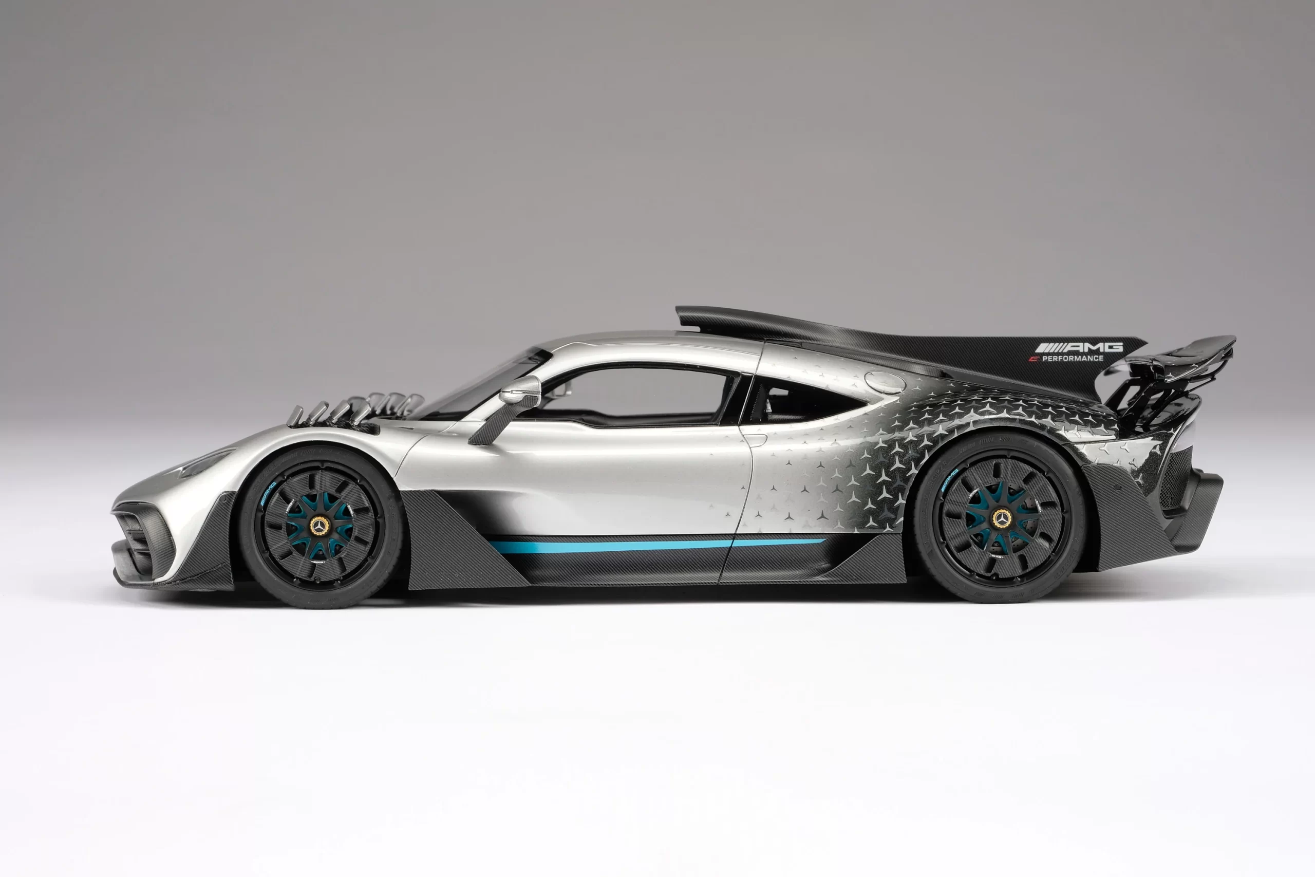 Amalgam Mercedes AMG One - 1/18 – Bild 13