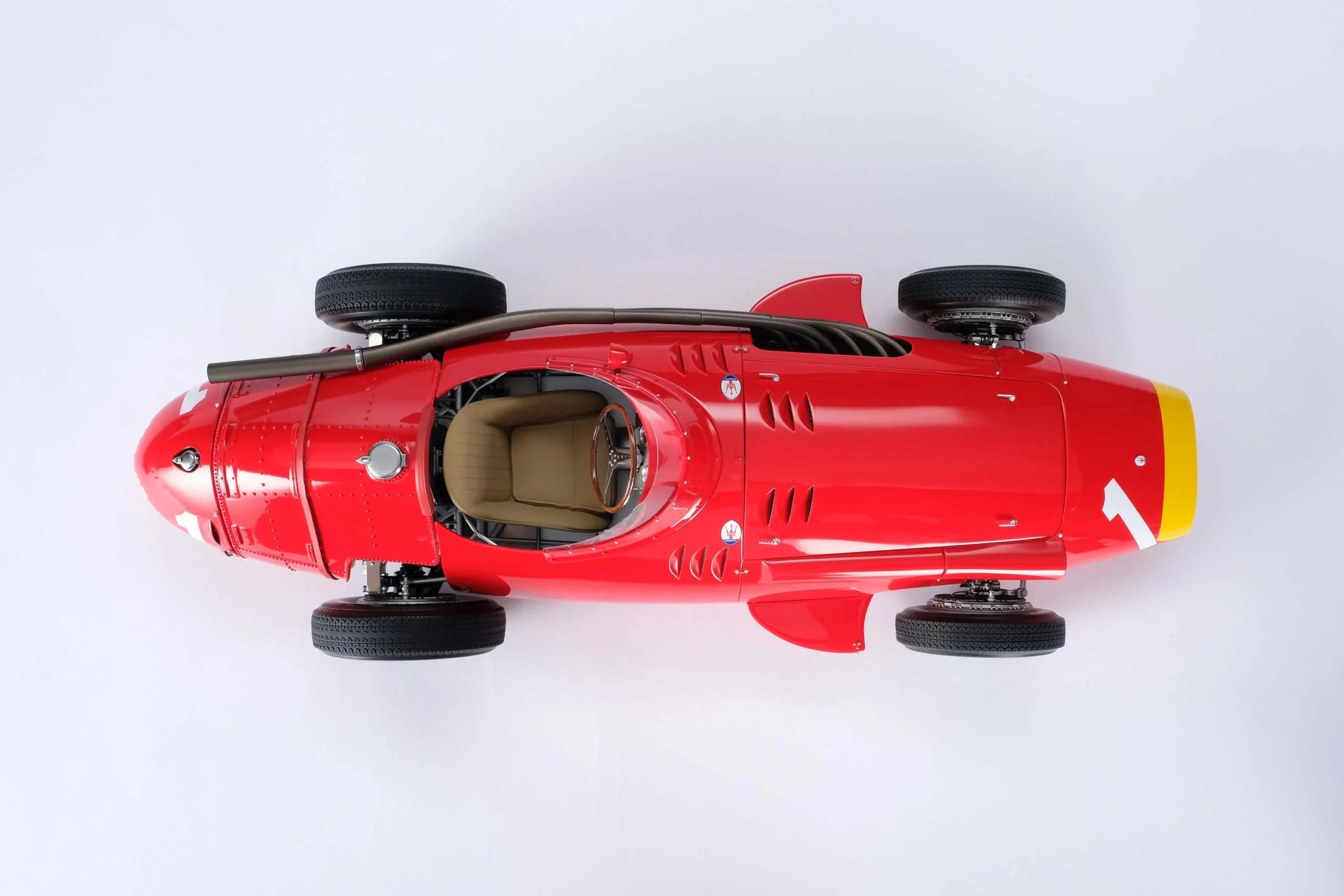 Amalgam Maserati 250F - Großer Preis von Deutschland 1957 - Juan Manuel Fangio 1:8 - 1/8 - صورة Amalgam Maserati 250F - Großer Preis von Deutschland 1957 - Juan Manuel Fangio 1:8 - 1/8 - صورة 7