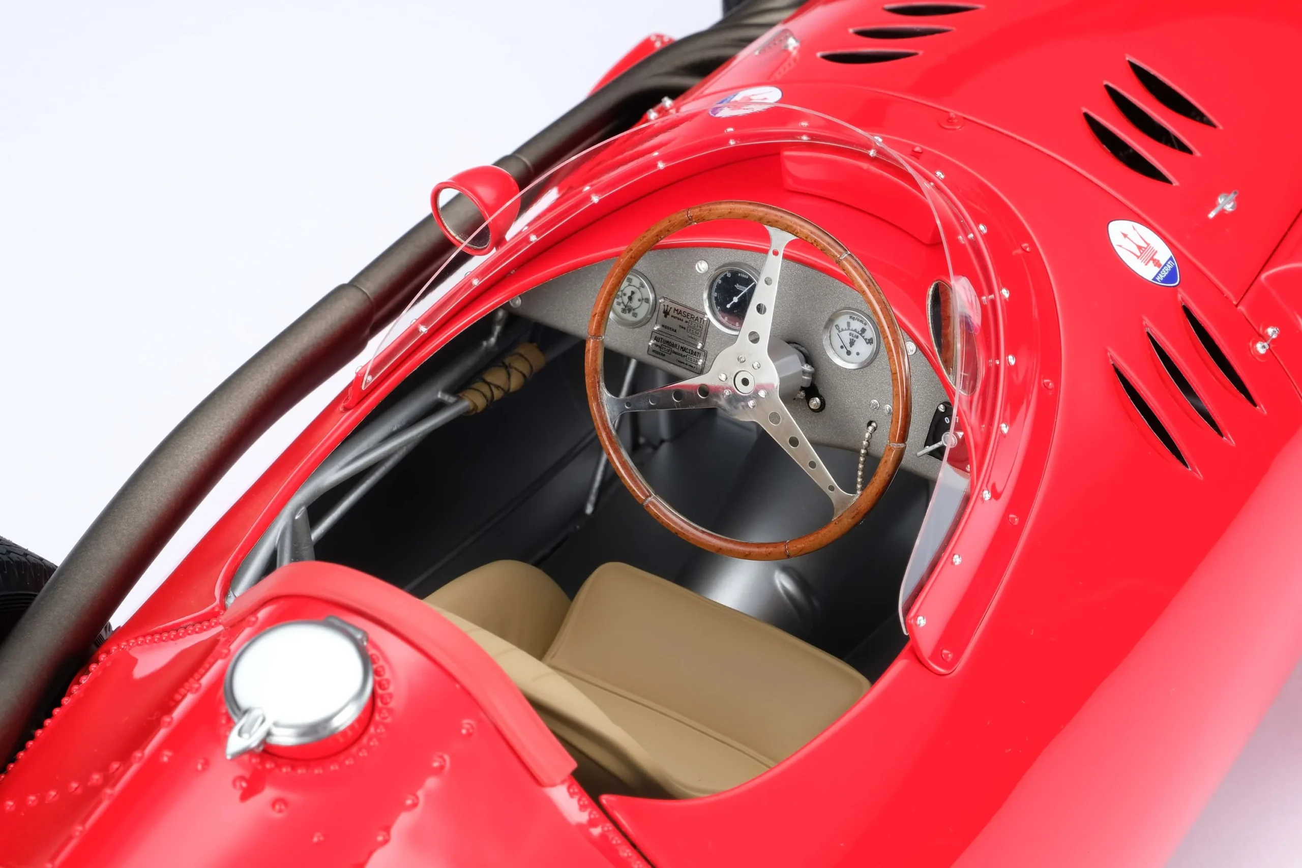 Amalgam Maserati 250F - Großer Preis von Deutschland 1957 - Juan Manuel Fangio 1:8 - 1/8 - صورة Amalgam Maserati 250F - Großer Preis von Deutschland 1957 - Juan Manuel Fangio 1:8 - 1/8 - صورة 19
