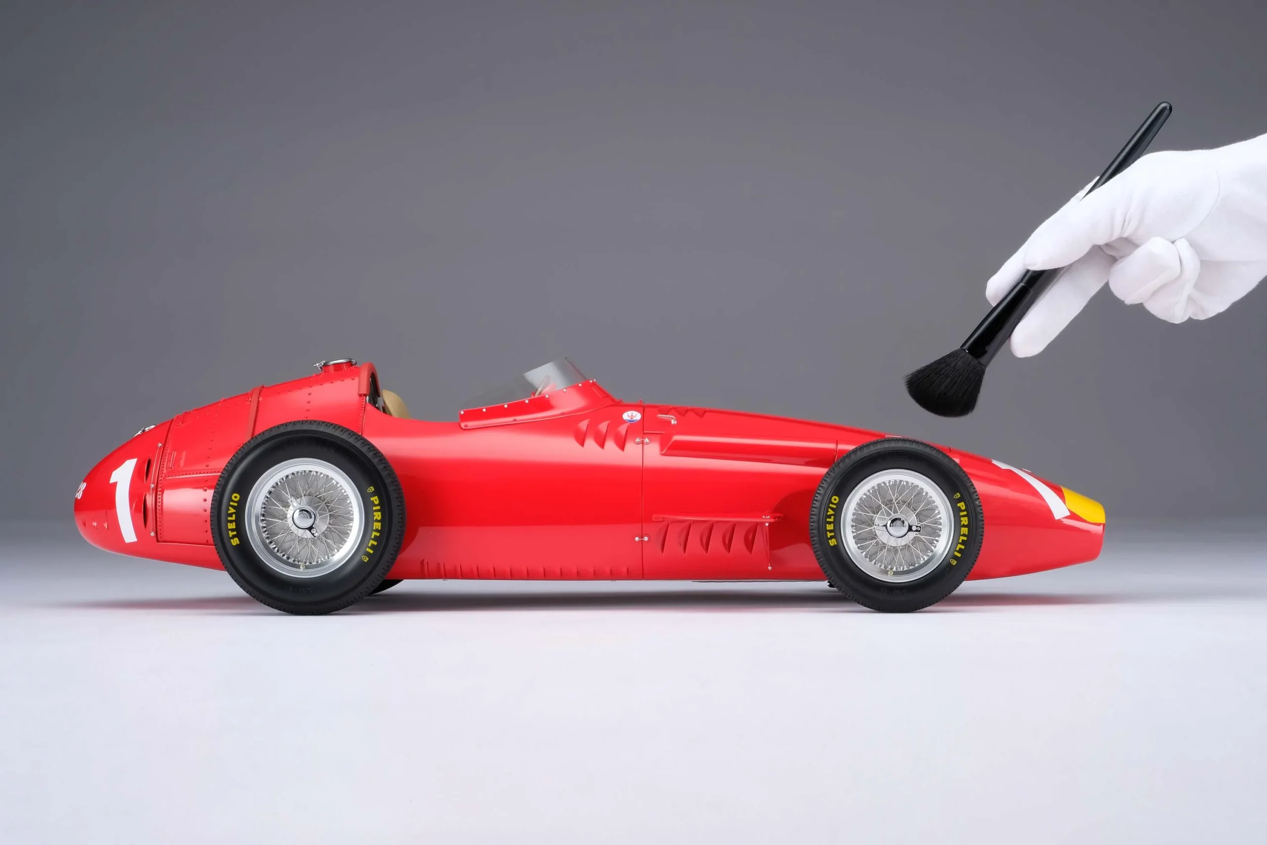 Amalgam Maserati 250F - Großer Preis von Deutschland 1957 - Juan Manuel Fangio 1:8 - 1/8 - صورة Amalgam Maserati 250F - Großer Preis von Deutschland 1957 - Juan Manuel Fangio 1:8 - 1/8 - صورة 28