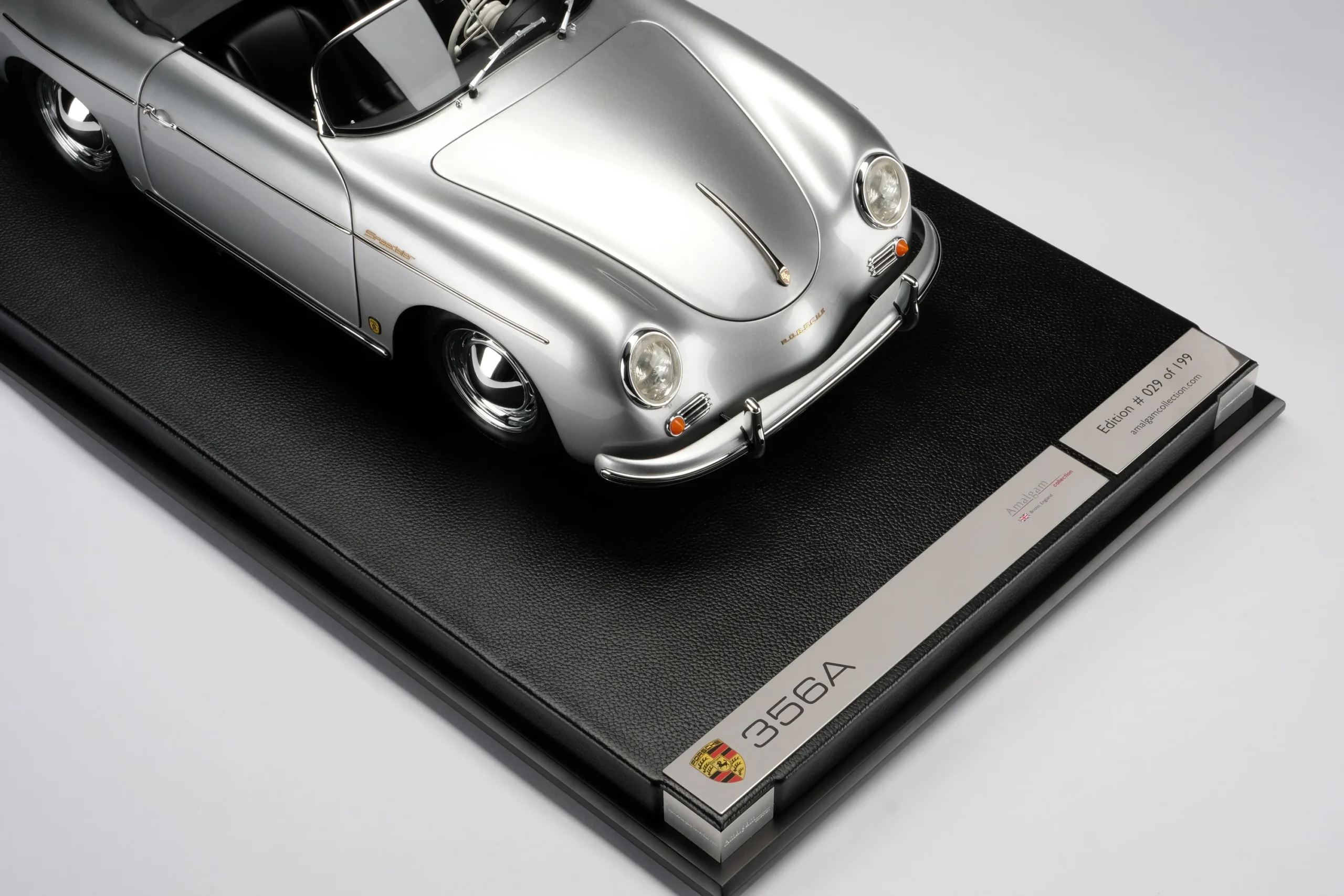Amalgam Porsche 356 A Speedster - 1/8 - Imagen 4