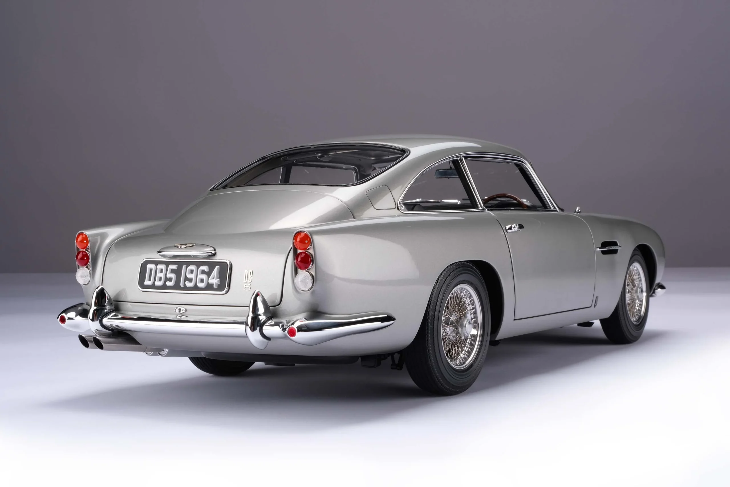 Amalgam Aston Martin DB5 Vantage 1:8 - 1/8 – Bild 13