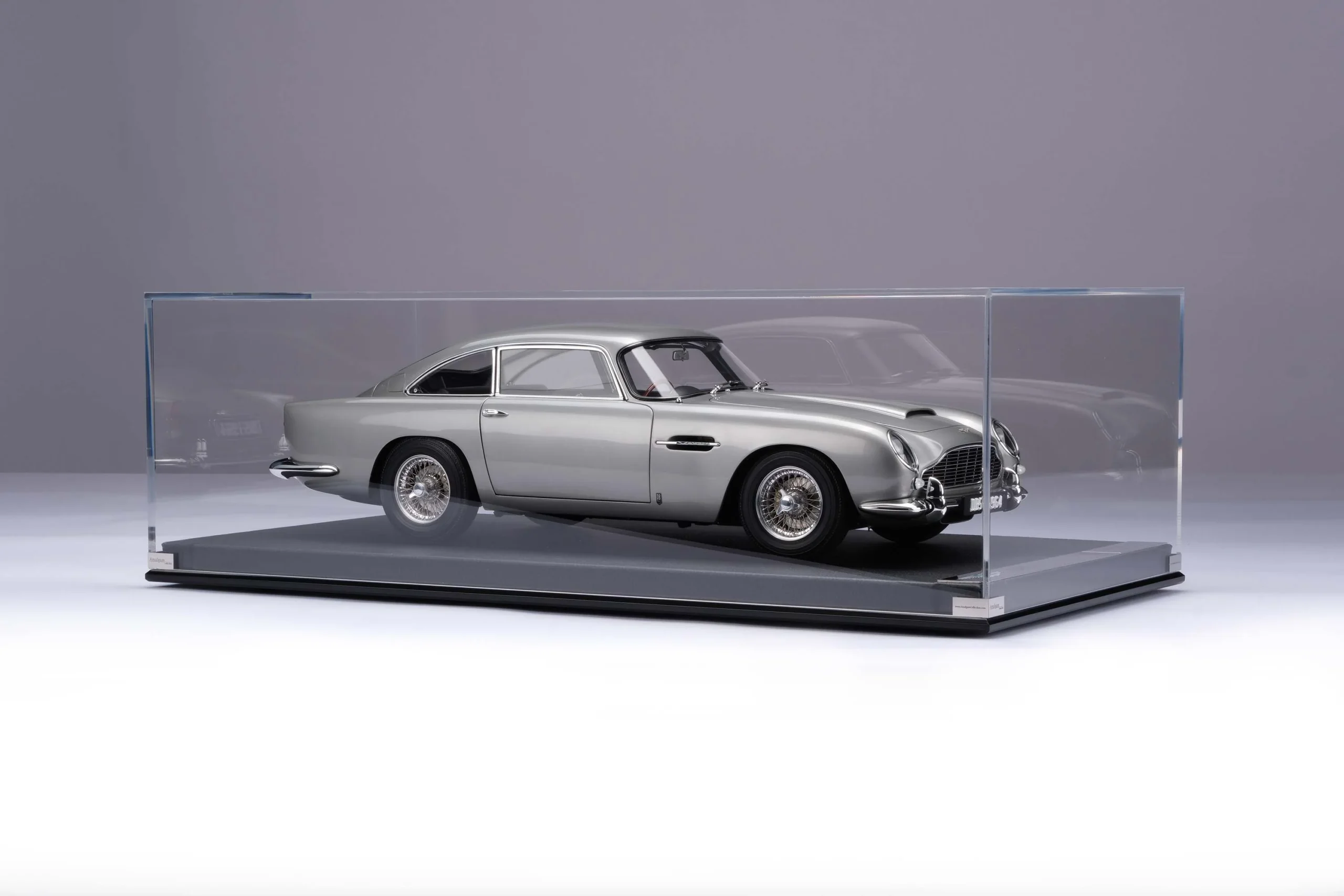 Amalgam Aston Martin DB5 Vantage 1:8 - 1/8 – Bild 3