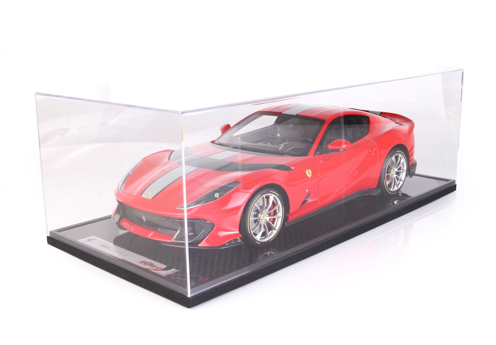 BBR Ferrari 812 Competizione Red Corsa 322 1:12 one of 150 - 1/12 – Bild 2