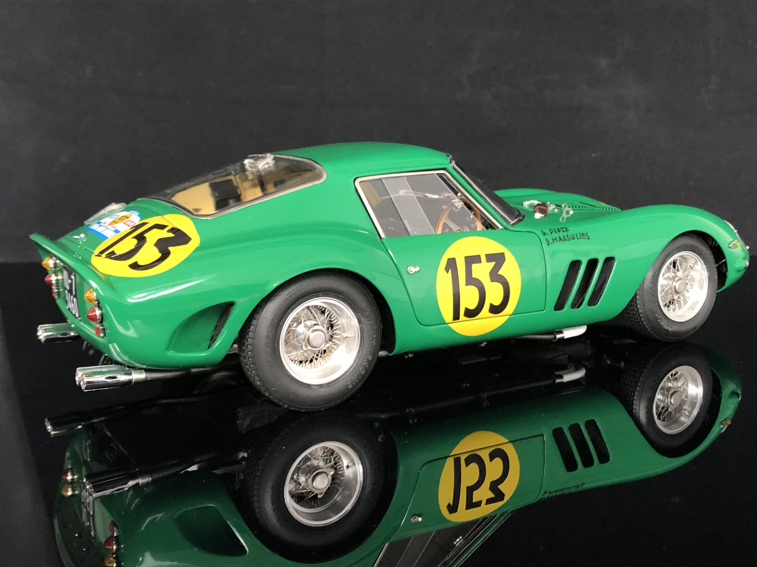 CMC Ferrari 250 GTO David Piper #153 M-250, 4th OA, 1962 Tour de France Chassis 3767GT, Limited Edition 2200 - 1/18 - Image 3