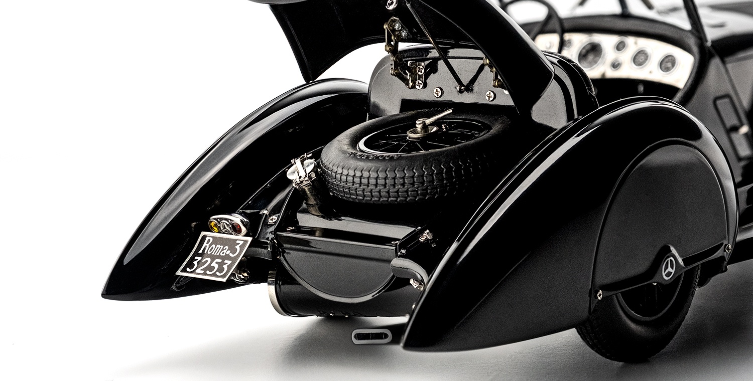 CMC Mercedes-Benz SSK 1934 "Schwarzer Prinz" - 1/18 - 画像7