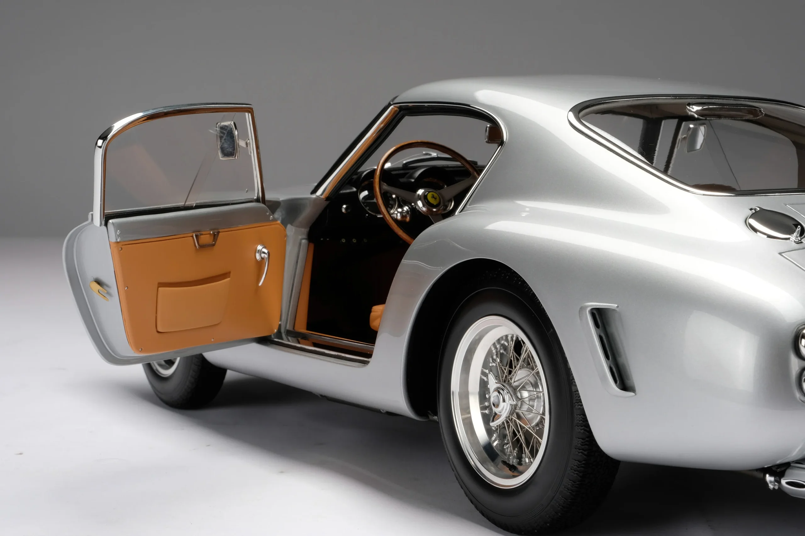 Amalgam Ferrari 250 GT Berlinetta 'SWB' (1961) 1:8 - 1/8 – Bild 15
