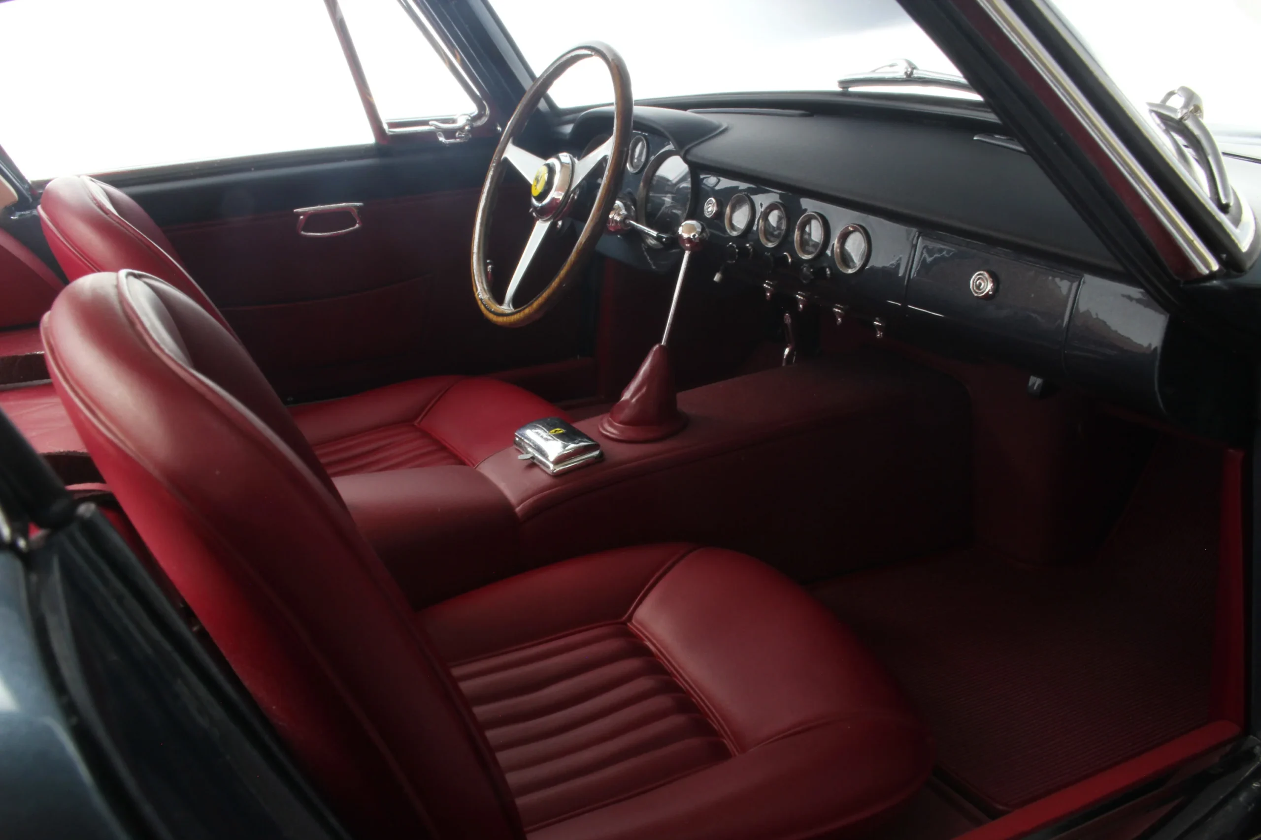 Amalgam Ferrari 250 GT Berlinetta 'SWB' (1961) 1:8 - 1/8 – Bild 30