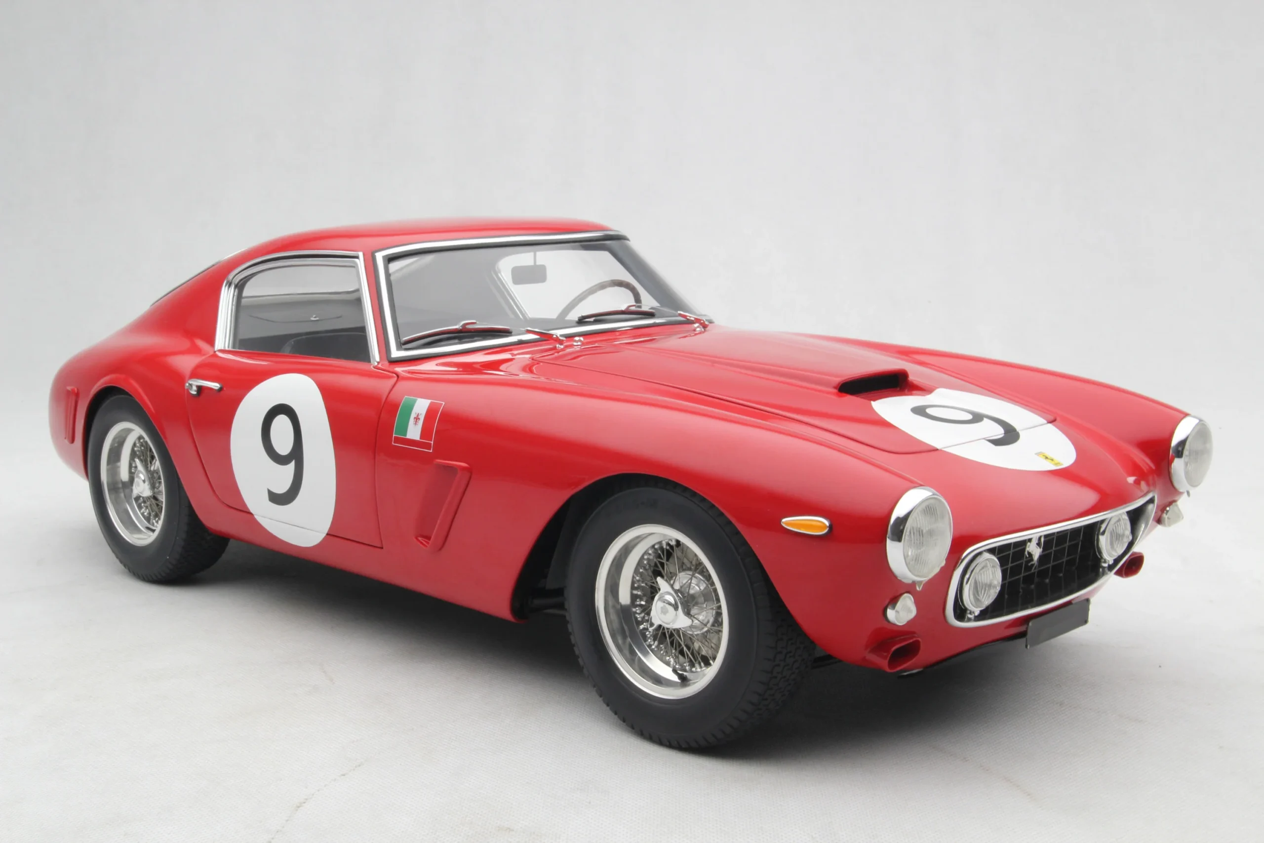 Amalgam Ferrari 250 GT Berlinetta 'SWB' (1961) 1:8 - 1/8 – Bild 24