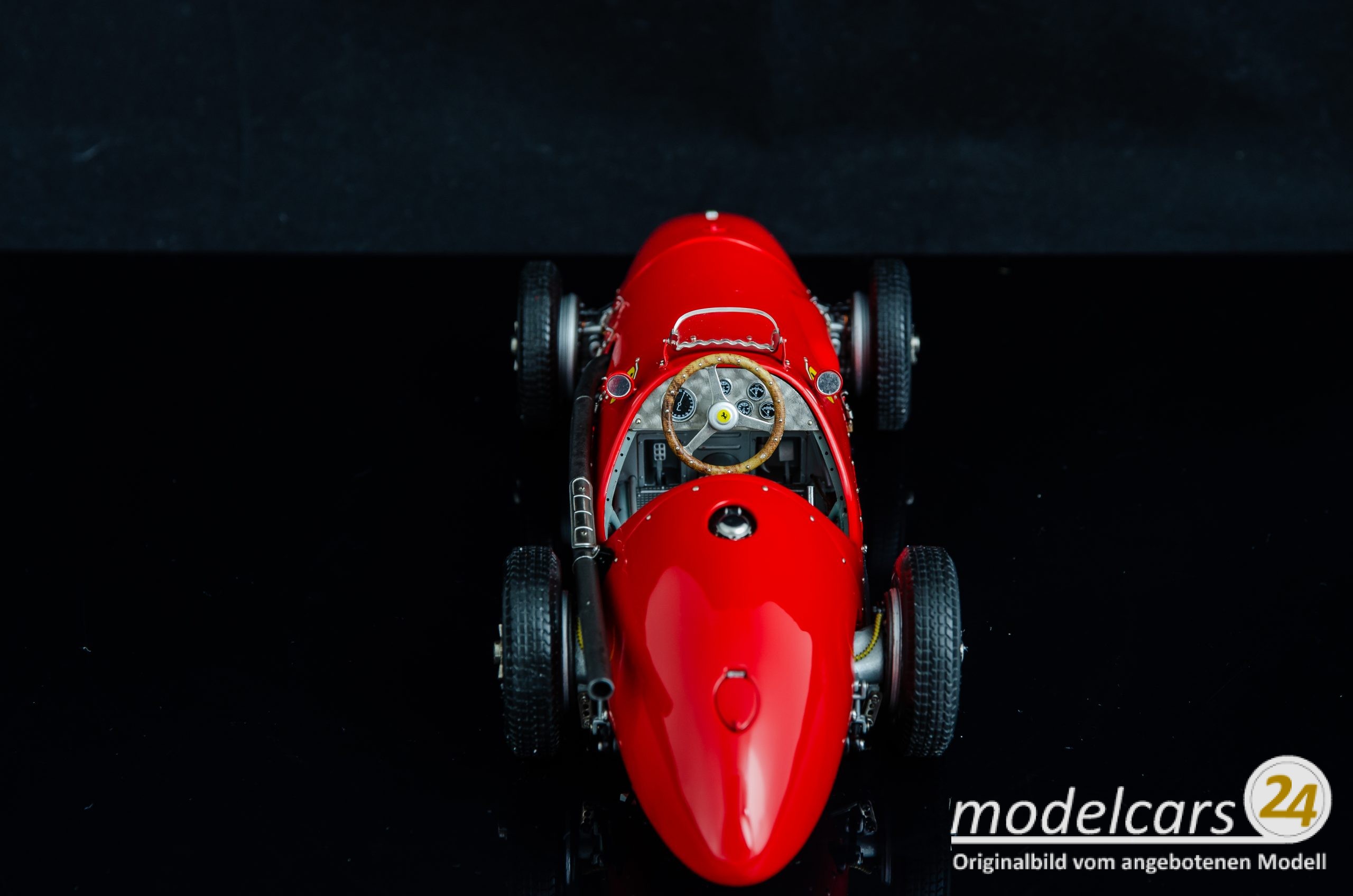 CMC Ferrari 500 F2, 1952/53 - 1/18 - صورة CMC Ferrari 500 F2, 1952/53 - 1/18 - صورة 6