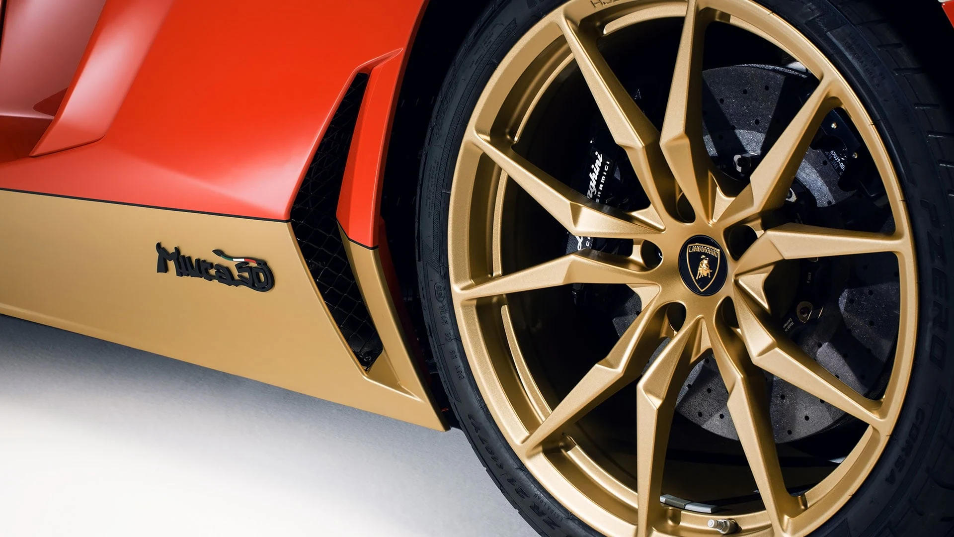 modelcars24 Pocher Lamborghini Aventador Sondermodell Miura Homage Bausatz 1:8 - 1/8 - صورة modelcars24 Pocher Lamborghini Aventador Sondermodell Miura Homage Bausatz 1:8 - 1/8 - صورة 11