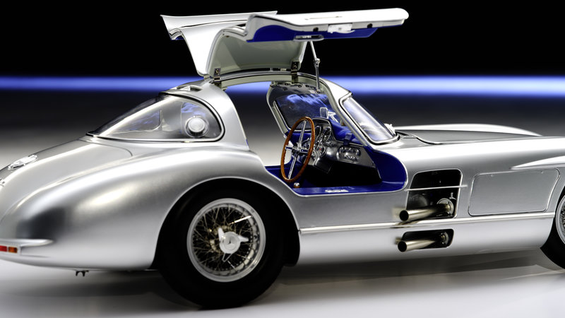 LEGRAND Mercedes-Benz 300 SLR Uhlenhaut Coupé 1/8 mit eingespeichten Rädern - 1/8 - Image 4