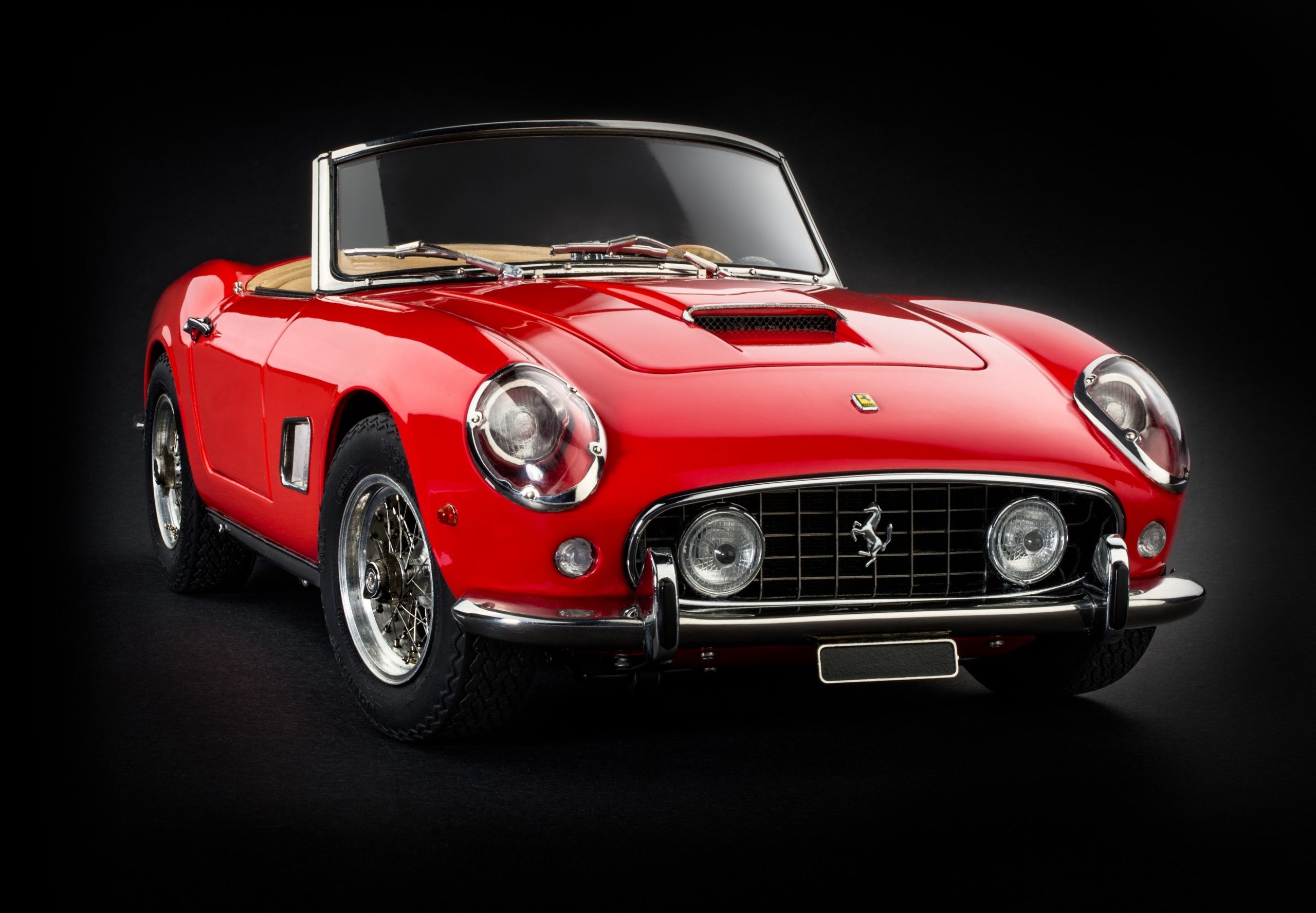CMC Ferrari 250 California rouge M-091