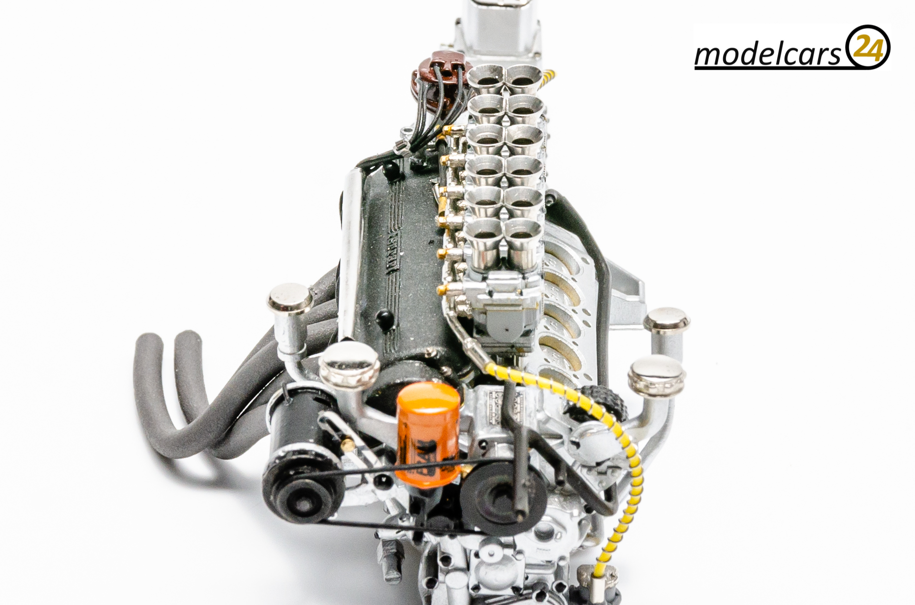 Martisan 250 GTO Motor - 1/18 - Image 10