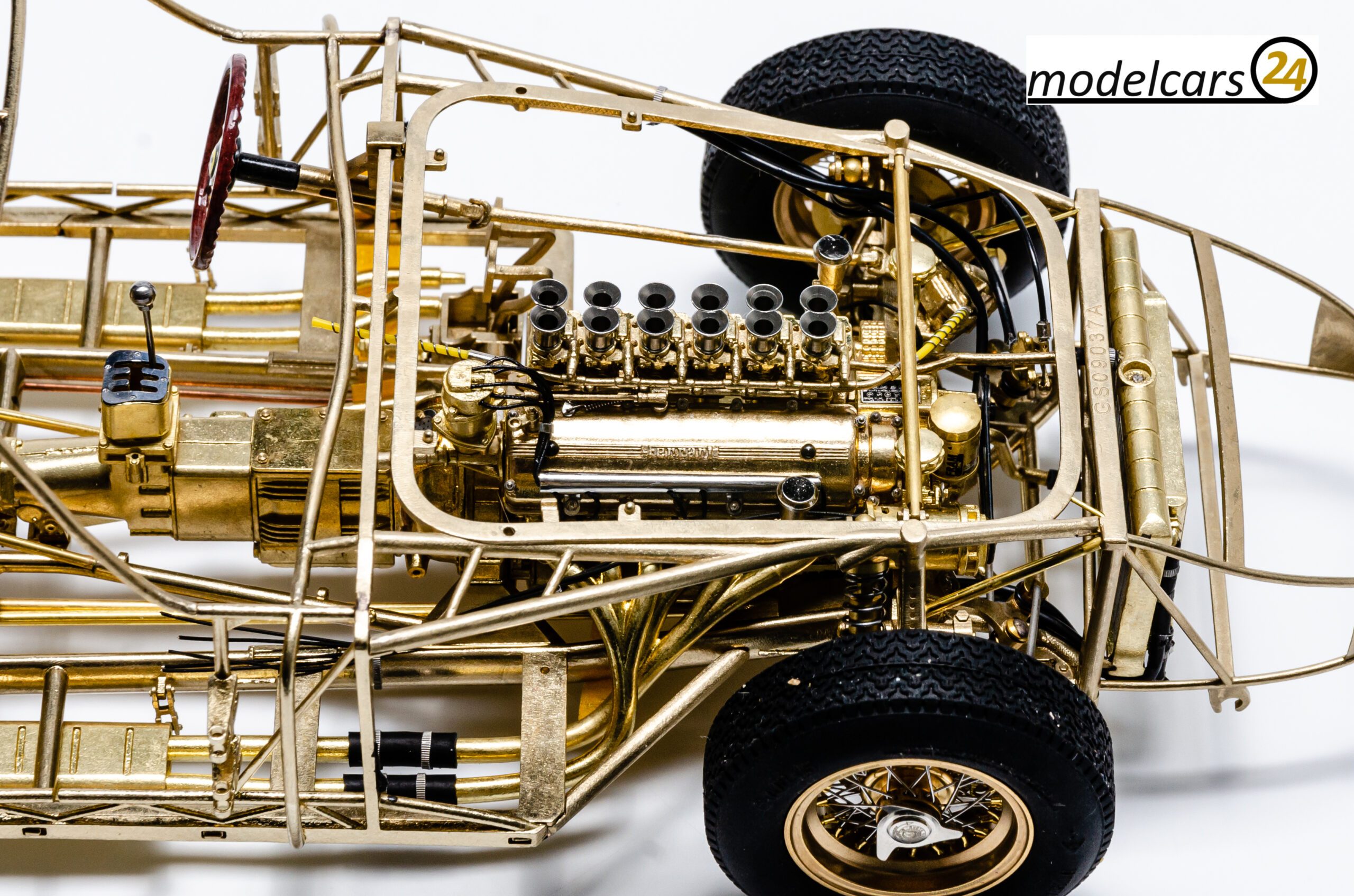 Martisan 250 GTO Chassis metallisiert - 1/18 - Image 6