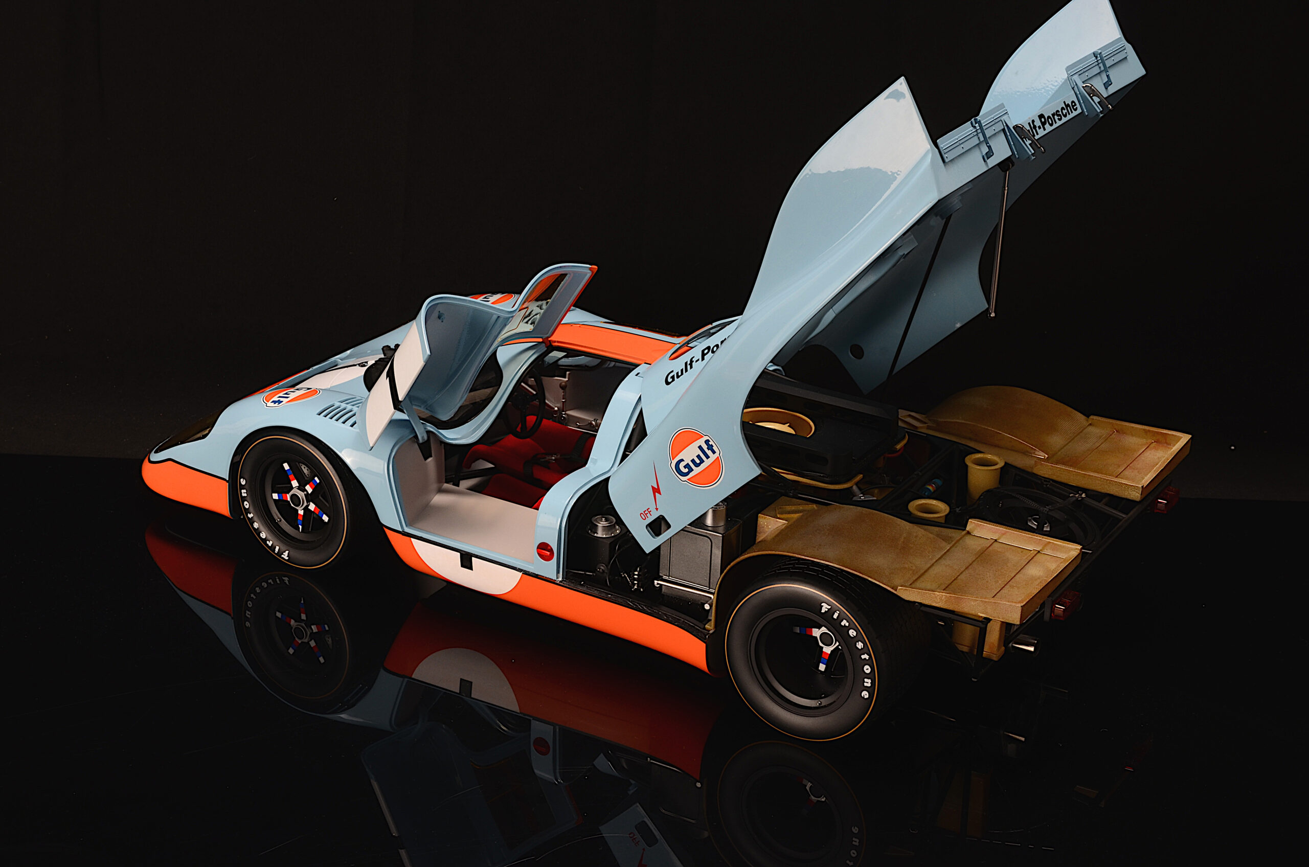 Pocher Porsche 917K - Gulf Edition - Fertigmodell 1:8 - 1/8 - Image 4