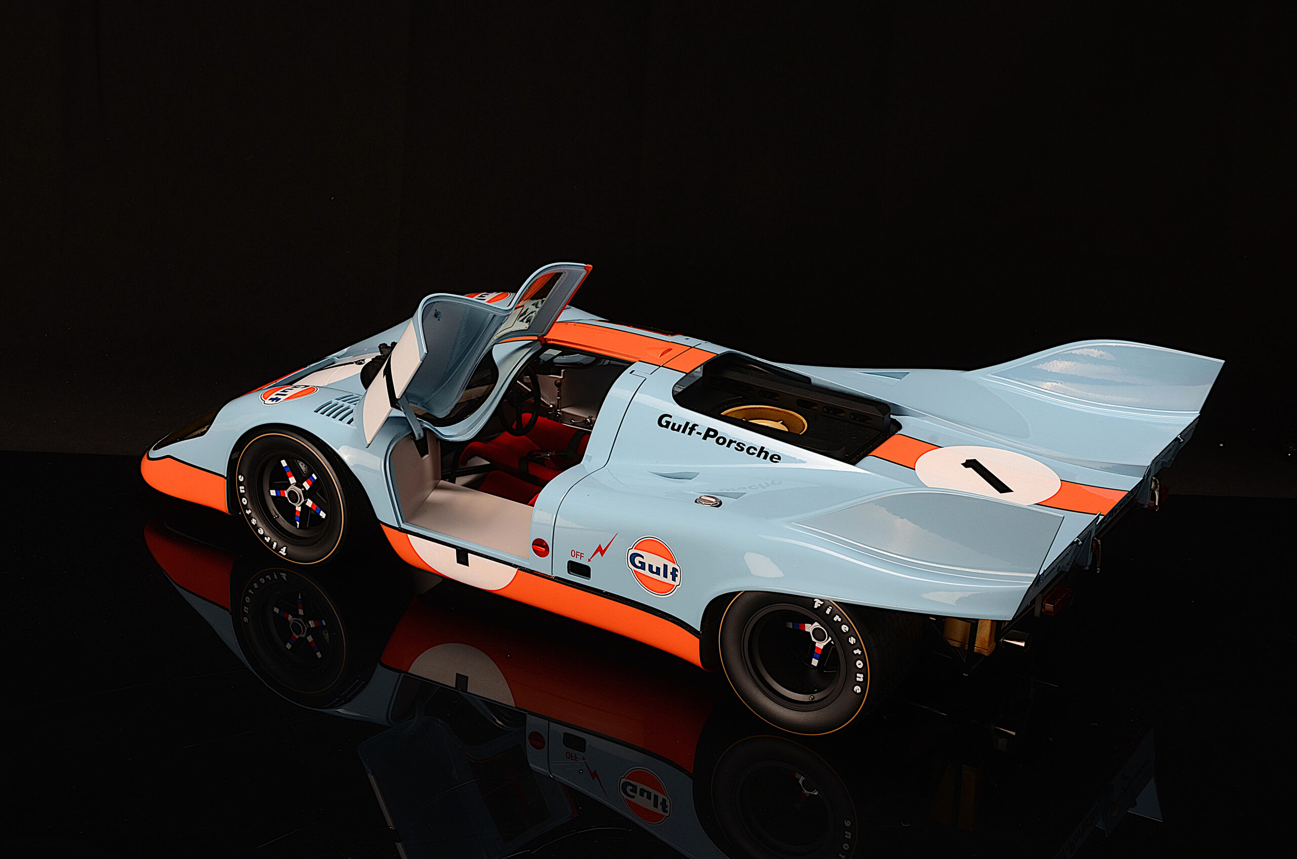 Pocher Porsche 917K - Gulf Edition - Fertigmodell 1:8 - 1/8 - Image 3