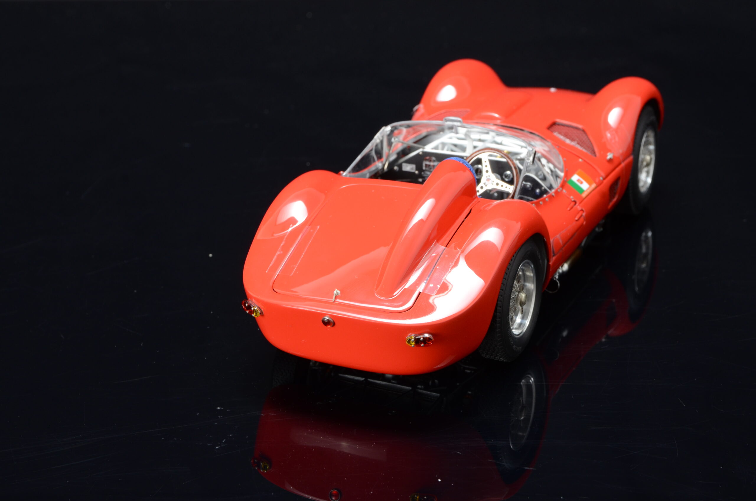 CMC Maserati Tipo 61 "Birdcage", #29, red Goodwood Revival 2008, Ex-Sammlung/collection Nick Mason Limited Edition 1000 pcs. - 1/18 - 画像4