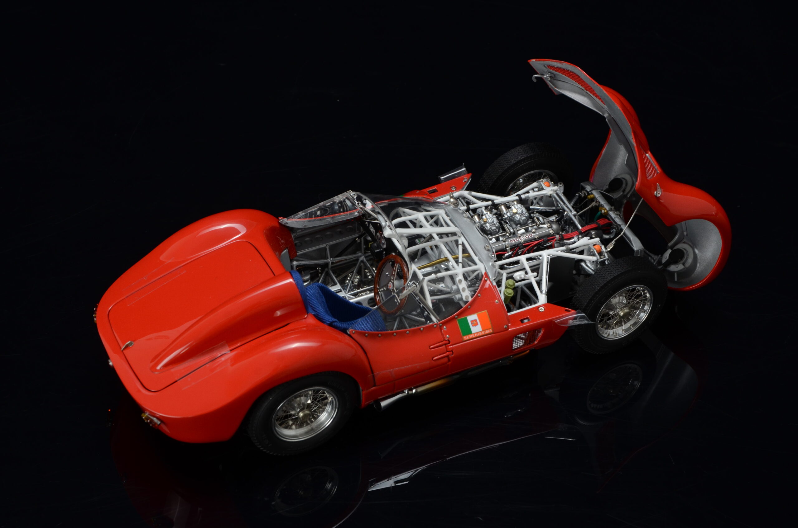 CMC Maserati Tipo 61 "Birdcage", #29, red Goodwood Revival 2008, Ex-Sammlung/collection Nick Mason Limited Edition 1000 pcs. - 1/18 - 画像8