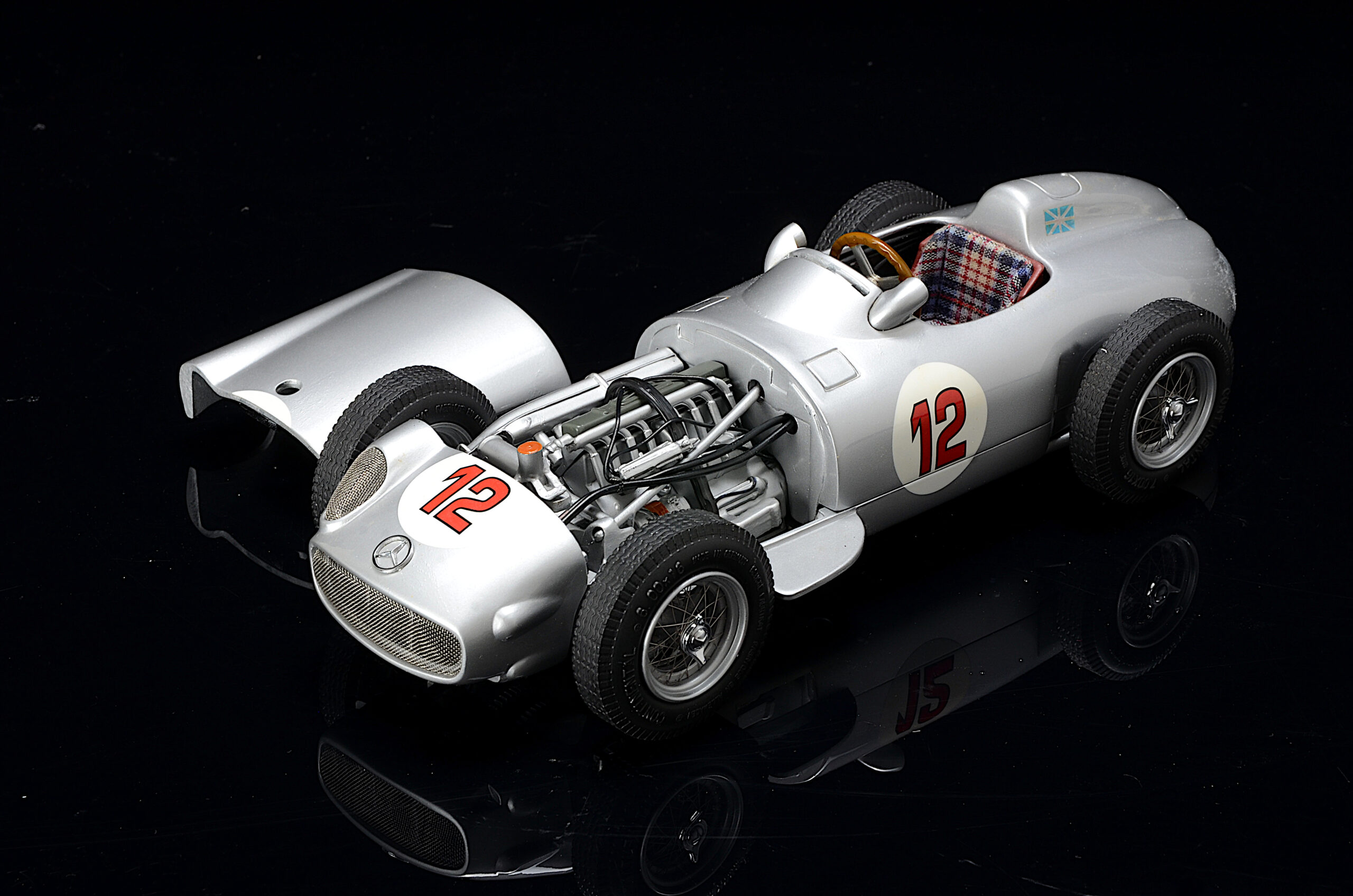 CMC Mercedes W196, Nr. 12 - 1954/55 - 1/18 - Immagine 2