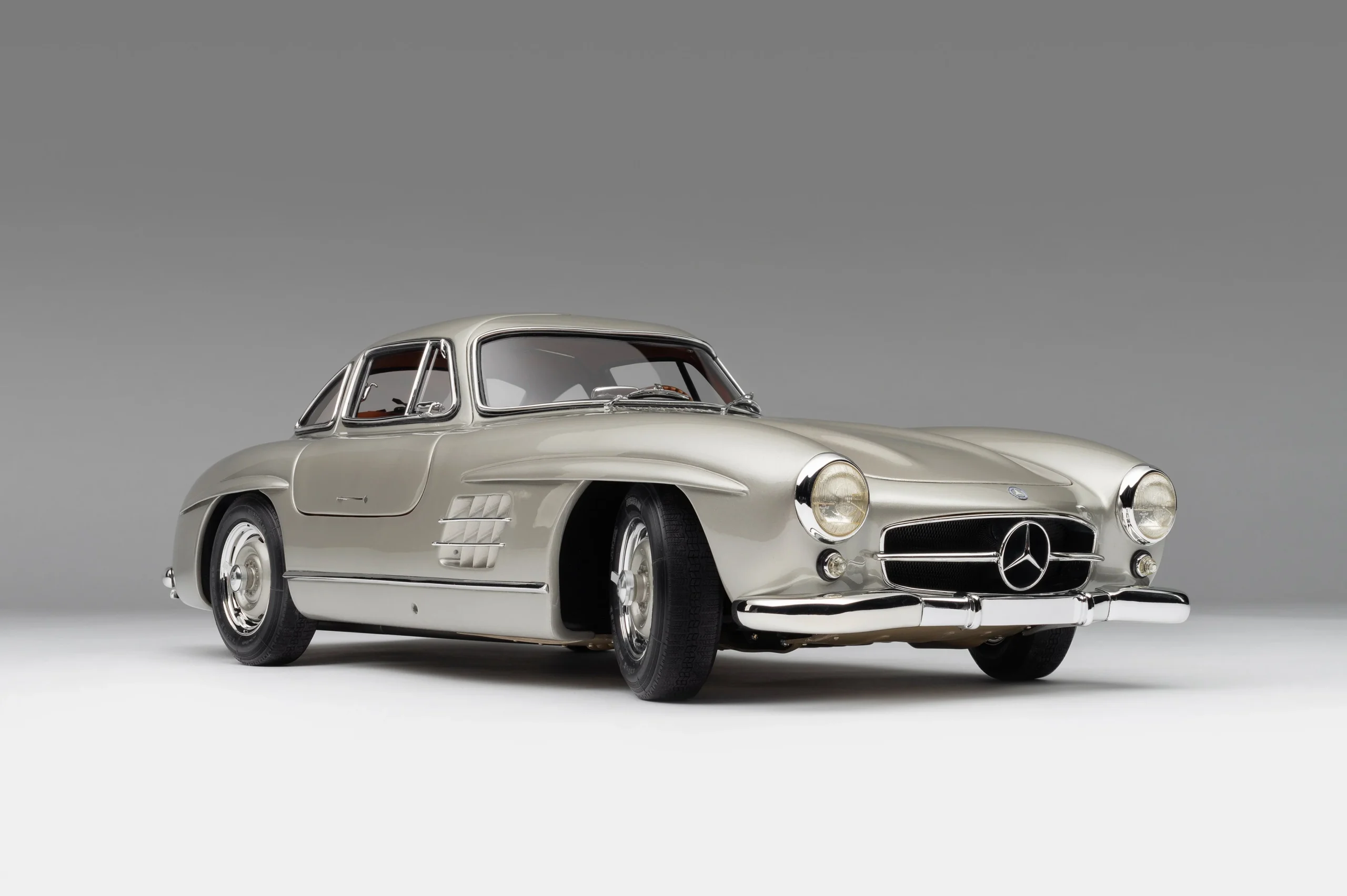 Amalgam Mercedes-Benz 300 SL Flügeltürer (1955) | Limitierte Auflage 1:8 - 1/8 - 画像10