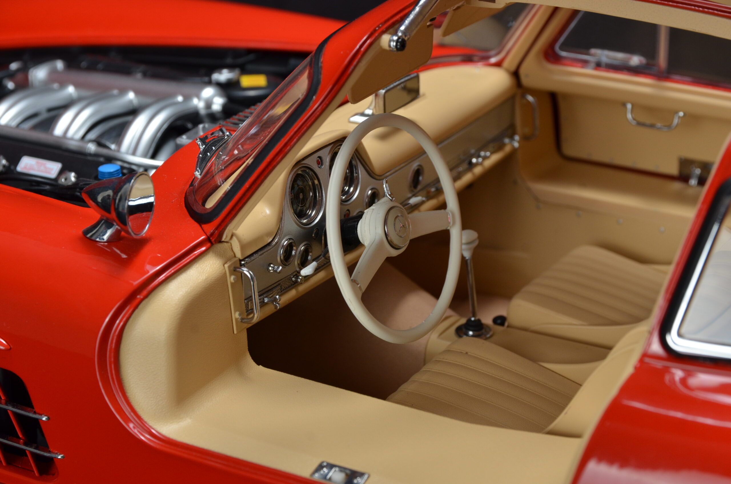 IXO Mercedes 300 SL rot Bausatz 1:8 - 1/8 - صورة IXO Mercedes 300 SL rot Bausatz 1:8 - 1/8 - صورة 6