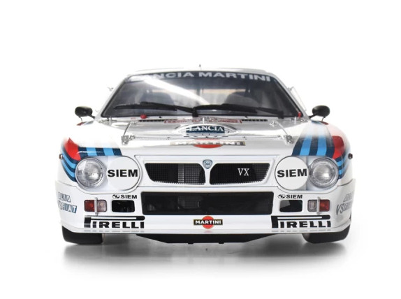 IXO Lancia 037 Rally #5 Sieger Tour de Corse 1984 Attilio, Sergio - 1/8 - Imagen 5