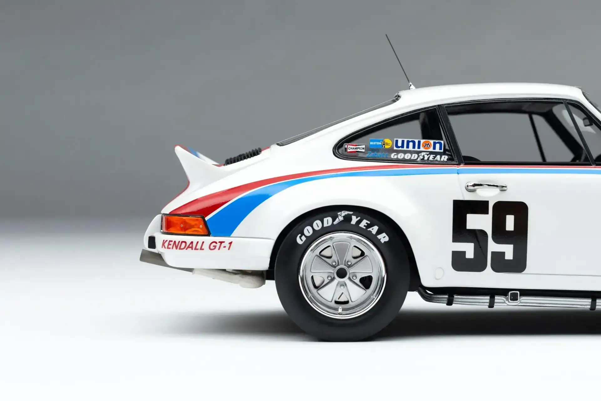 Amalgam Porsche 911 RSR 2.8 – 1973 Daytona – Brumos-Lackierung - 1/18 - Immagine 5