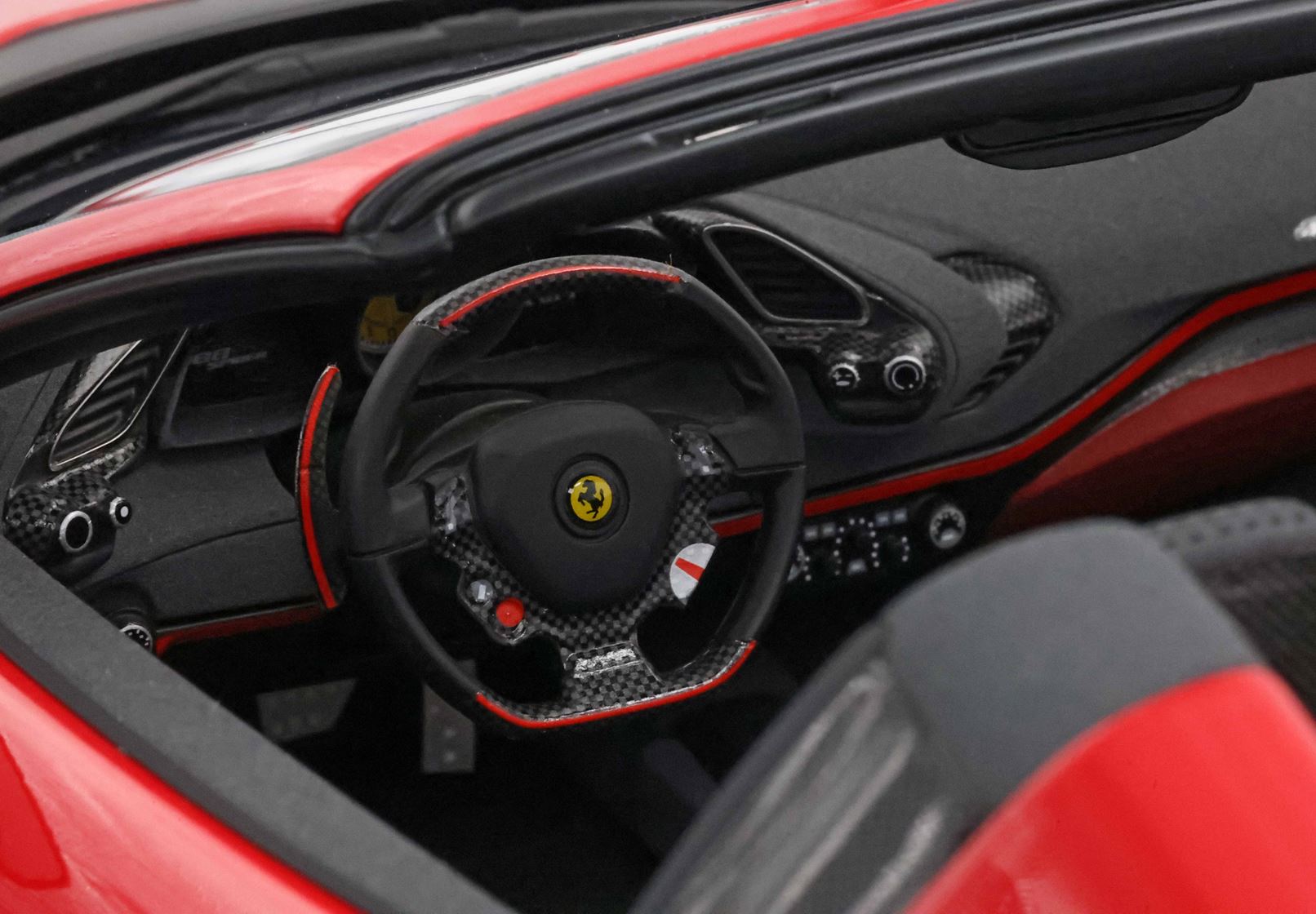 BBR Ferrari 488 Pista Spider Open roof Rosso Corsa - black silver stripe - 1/12 - 画像5