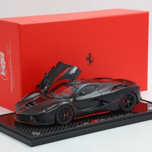 BBR フェラーリ・ラフェラーリ マットブラック