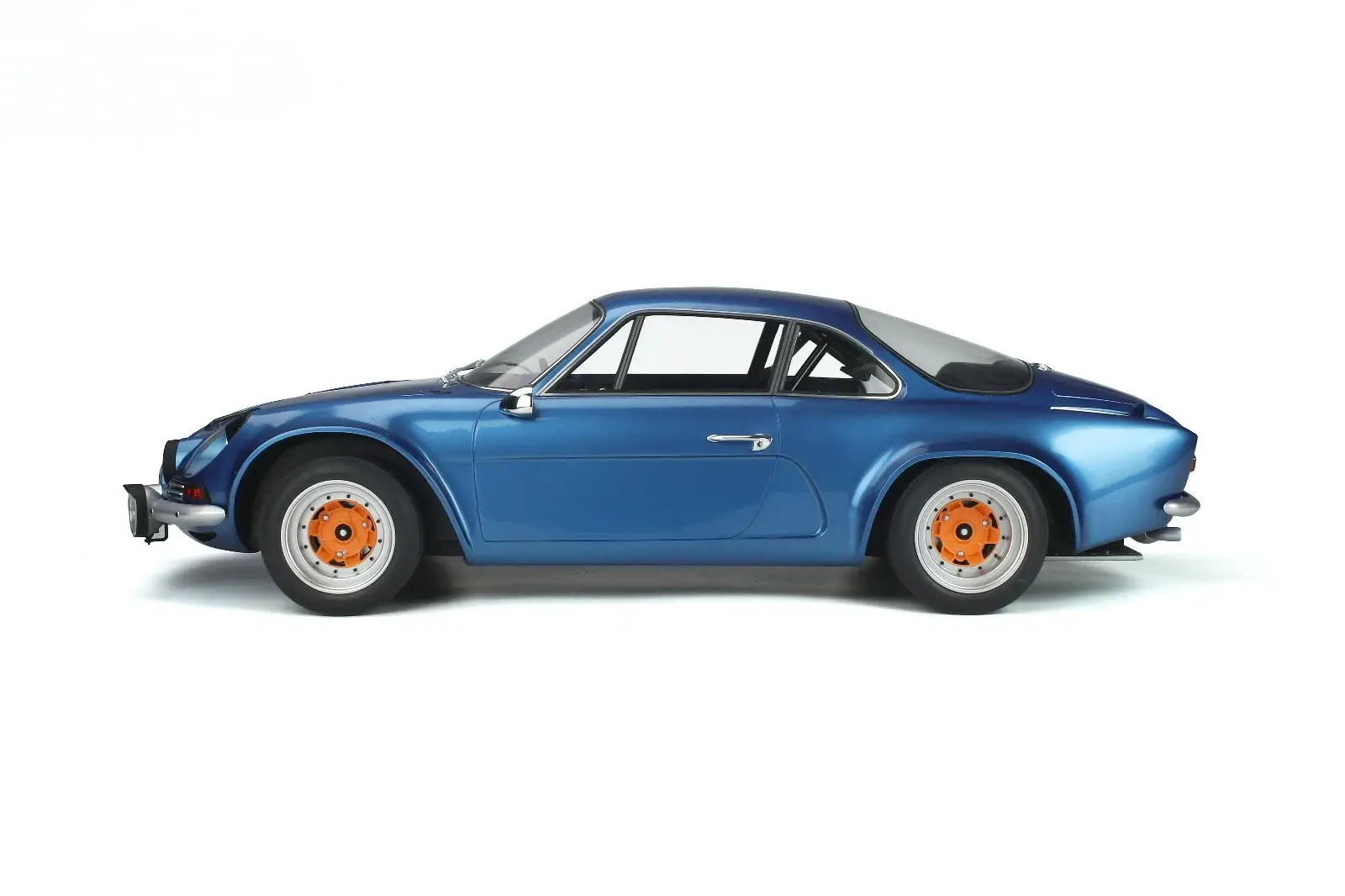 GT Spirit Renault Alpine A 110 1:8 - 1/8 - صورة GT Spirit Renault Alpine A 110 1:8 - 1/8 - صورة 7