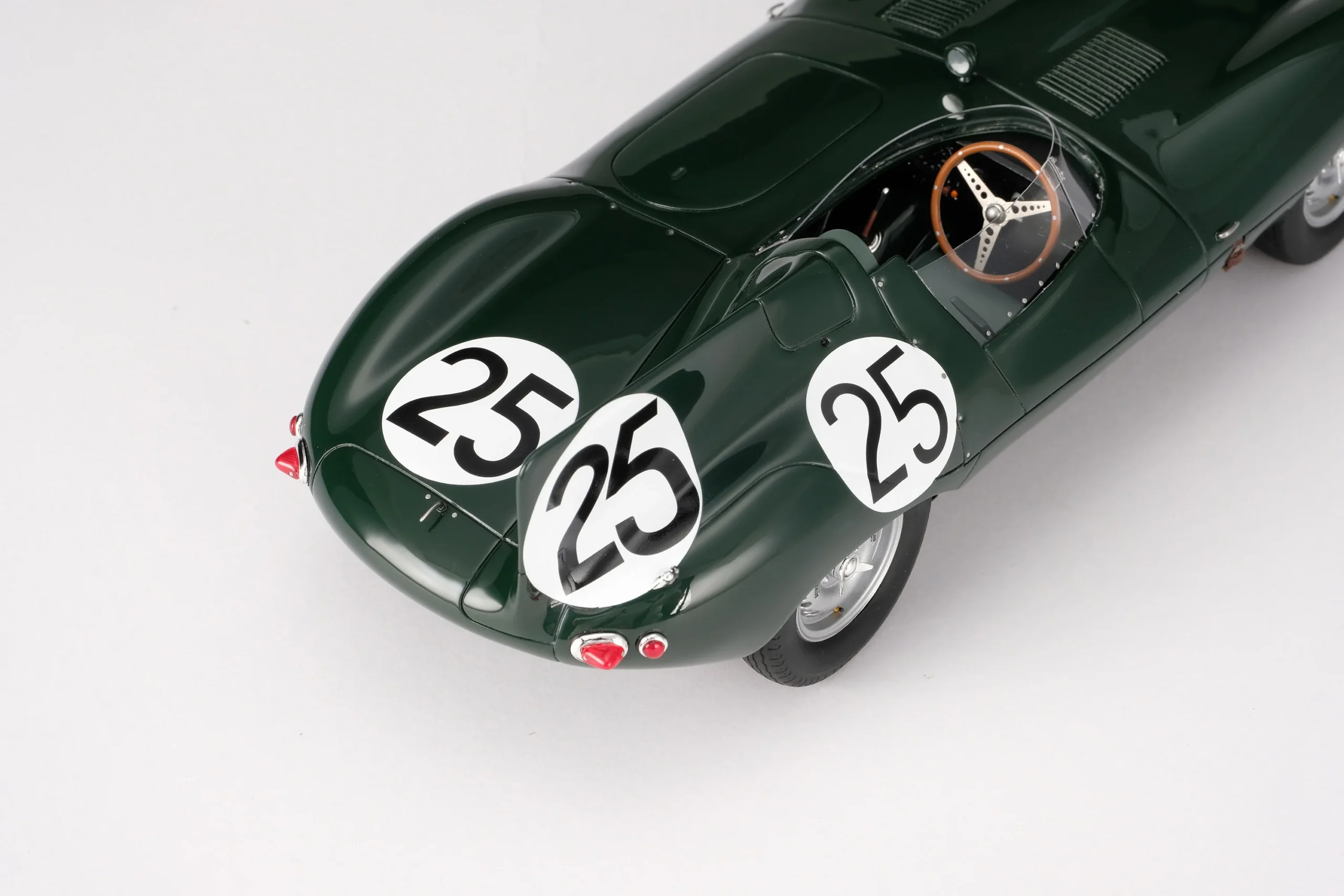 Amalgam Jaguar D-type – Sieger von Reims 1956 - 1/18 - Image 15