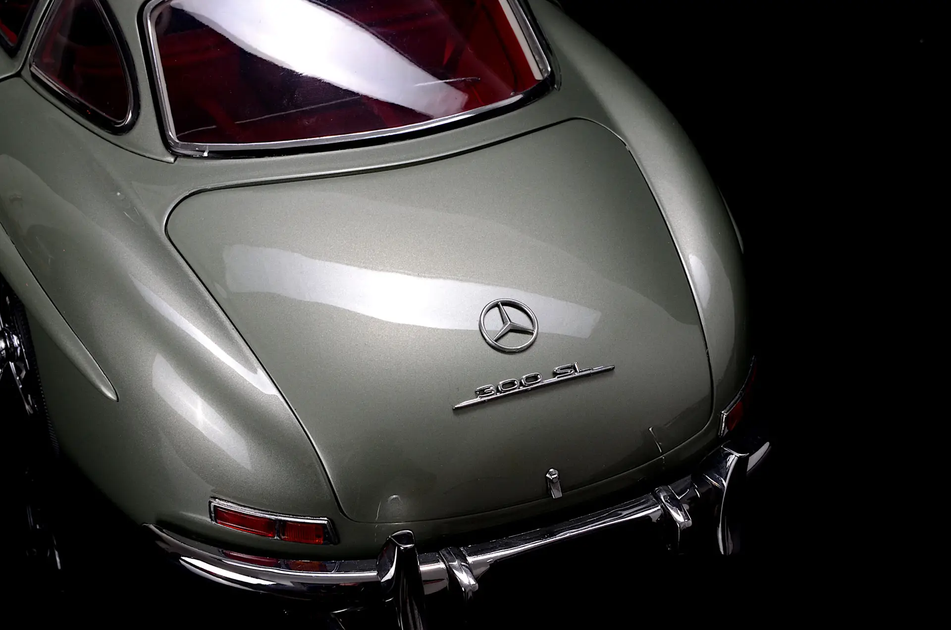 Mercedes 300 SL hellgrün Fertigmodell 1:8 massgeschneidert - 1/8 - 画像2