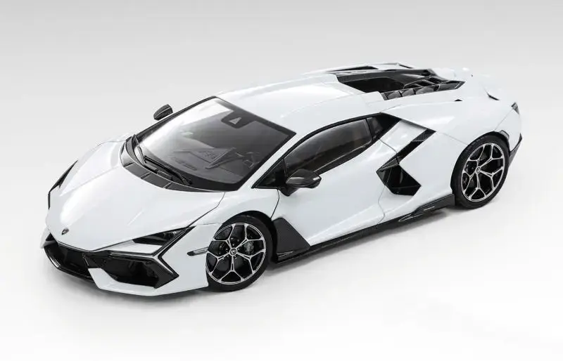 LCD LAMBORGHINI - REVUELTO HYBRID 2023 - weiß - 1/18 - صورة LCD LAMBORGHINI - REVUELTO HYBRID 2023 - weiß - 1/18 - صورة 5