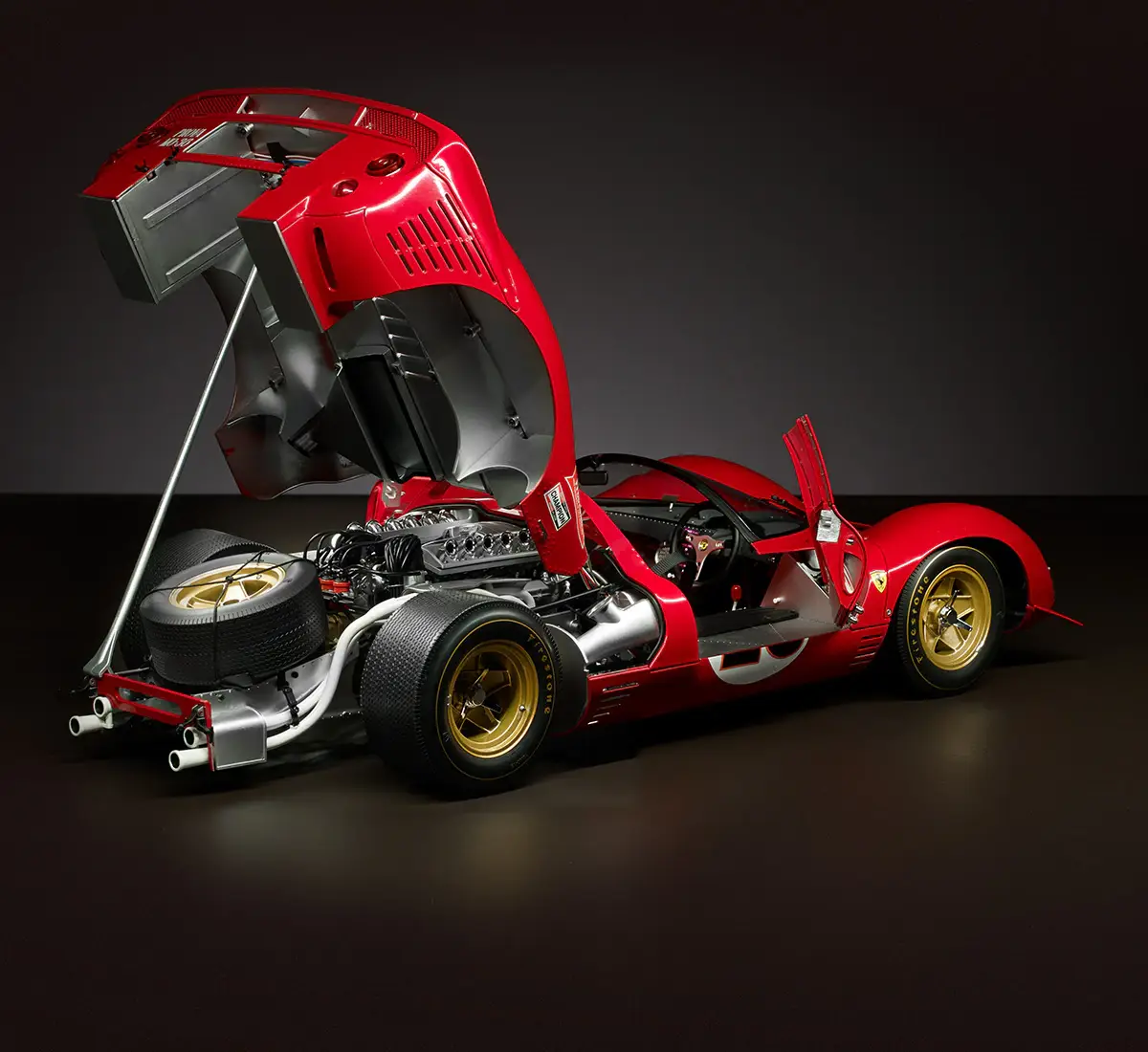 Centauria Ferrari 330 P4 1:8 Fertigmodell - 1/8 - Immagine 14