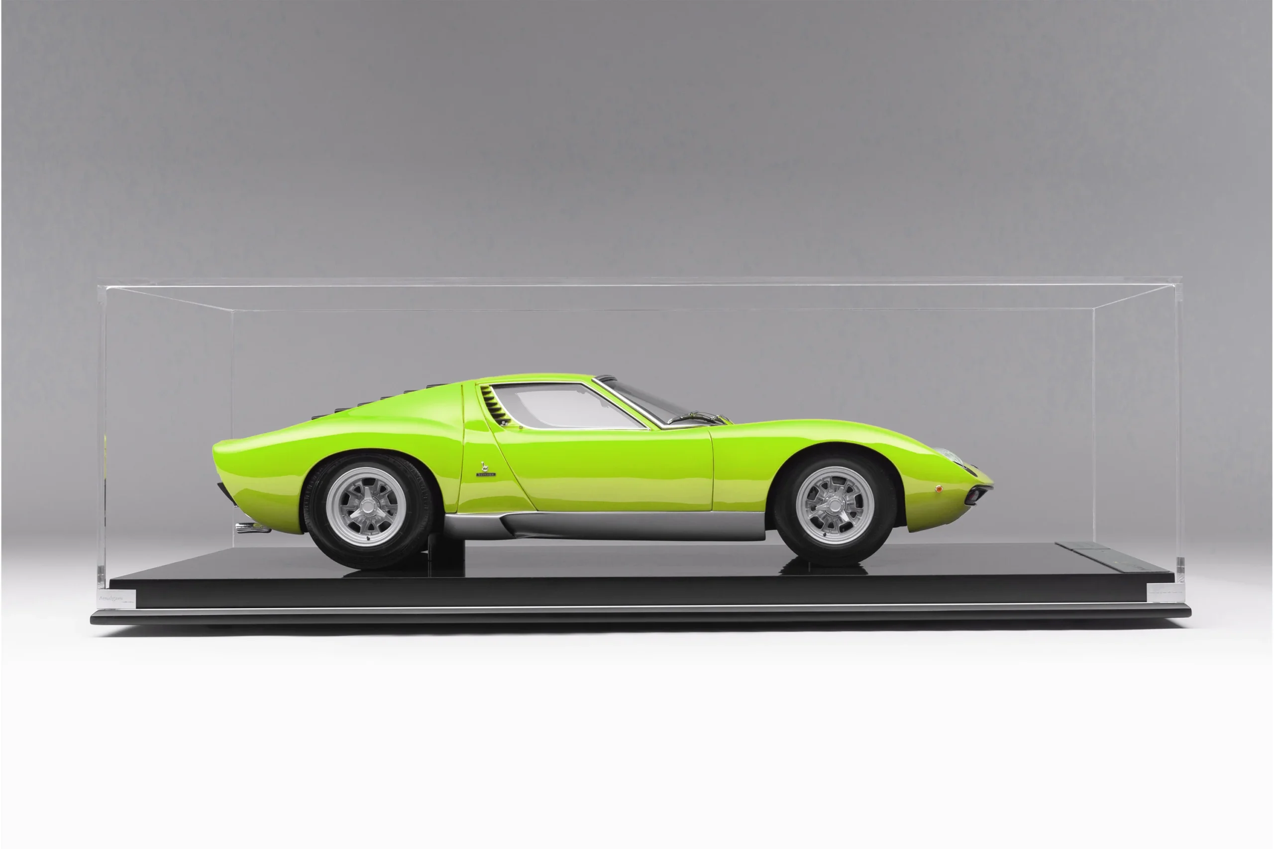 Amalgam Lamborghini Miura P400 SV (1971) | Edition in grün - 1/8 - Imagen 2
