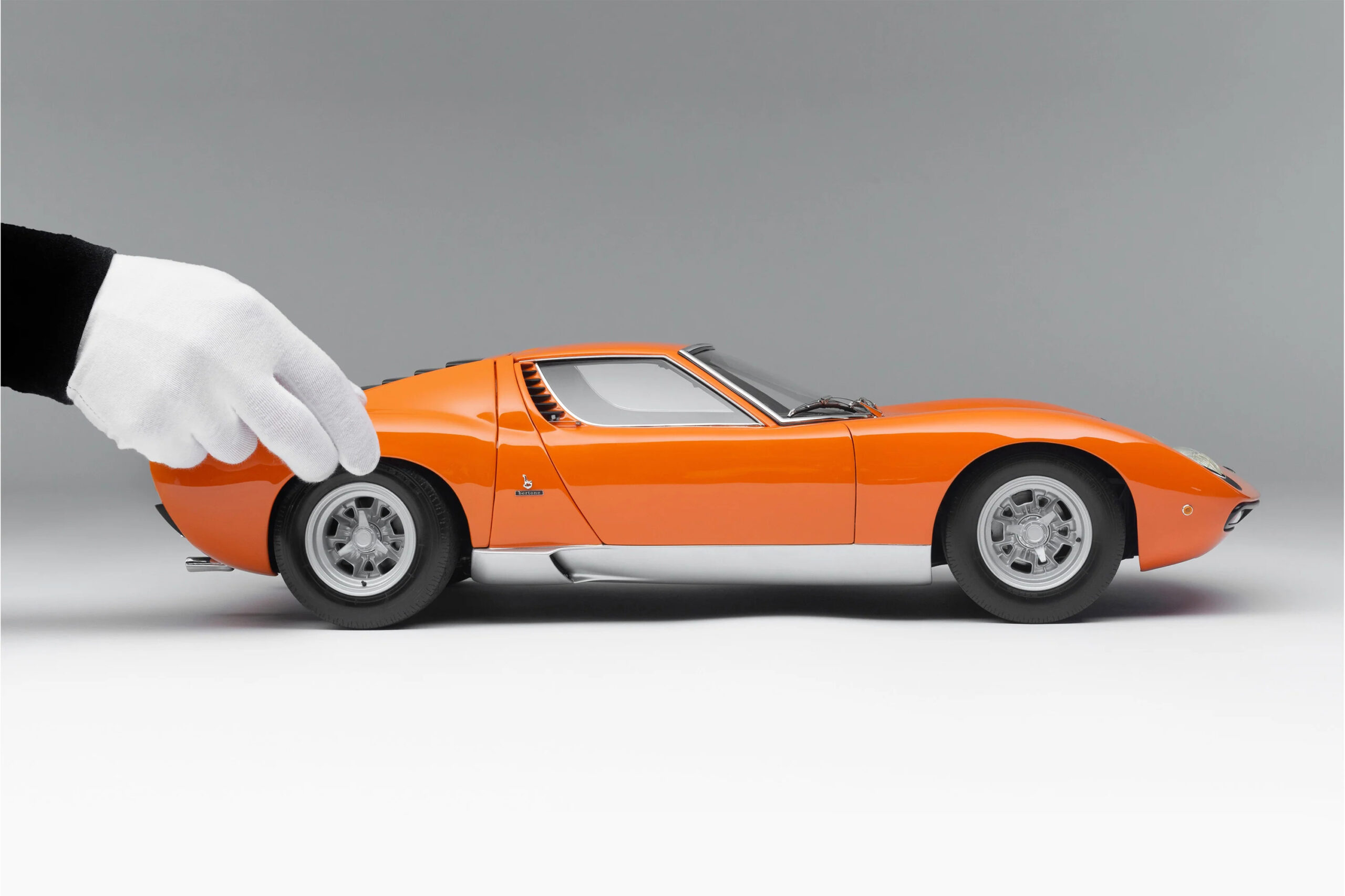 أمالغام لامبورغيني ميورا P400 SV (1971) | إصدار باللون البرتقالي 1:8 - 1/8